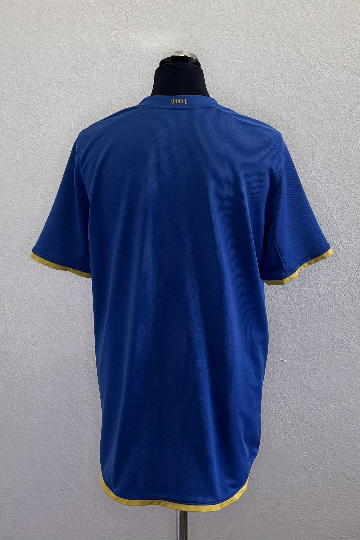 Nike Brazil 2008 Away Nike Football Jersey Large Size US L / EU 52-54 / 3 - 2 Thumbnail