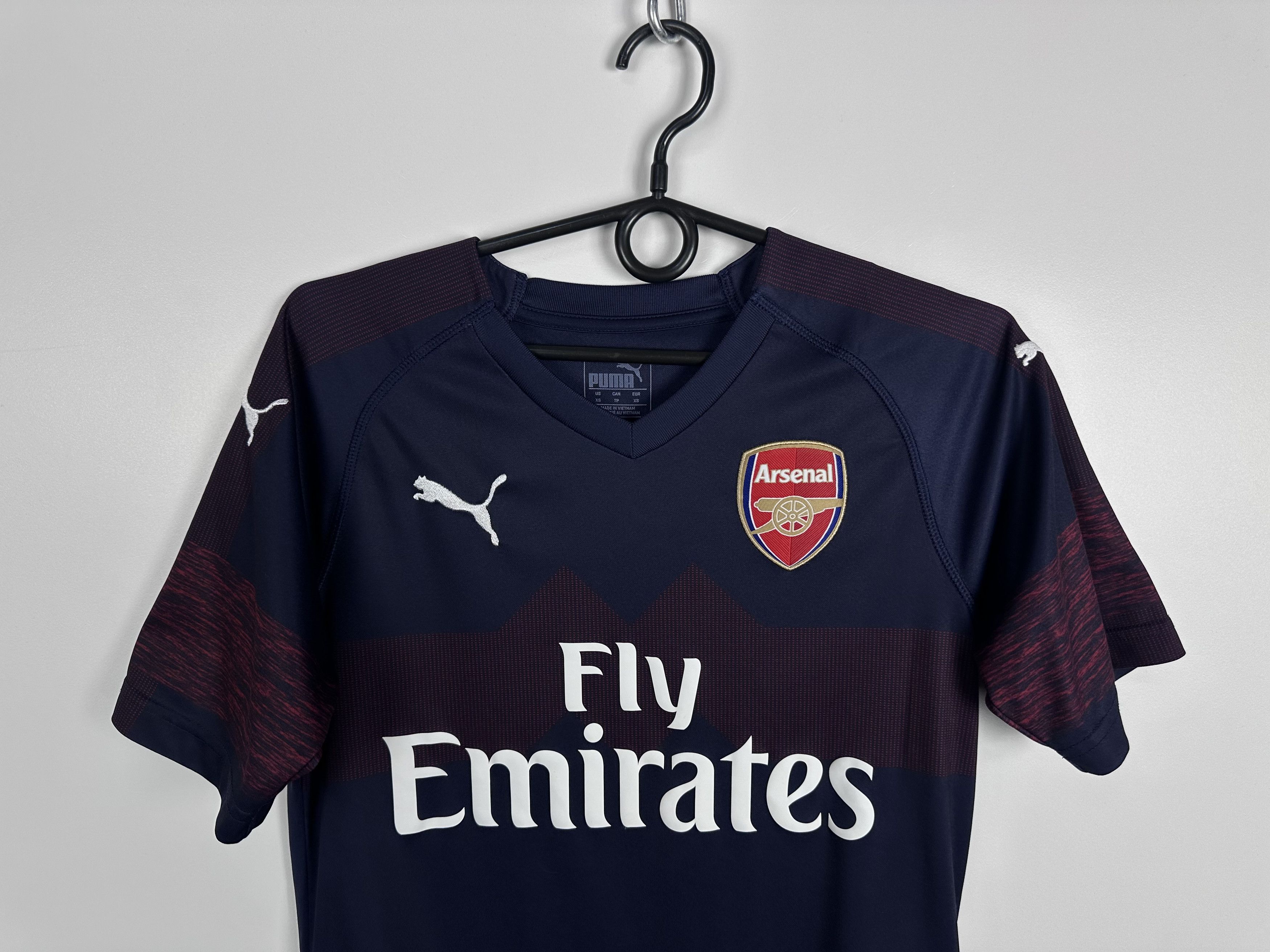 Puma ARSENAL 2018 2019 FOOTBALL SHIRT SOCCER JERSEY PUMA Size XS Size US XS / EU 42 / 0 - 4 Thumbnail