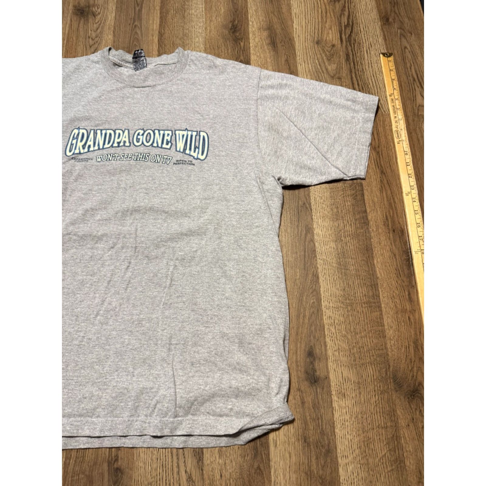 Vintage VINTAGE Shirt Mens XL Grey Blue White " Grandpa Gone Wild" Graphic Print Size US XL / EU 56 / 4 - 4 Thumbnail