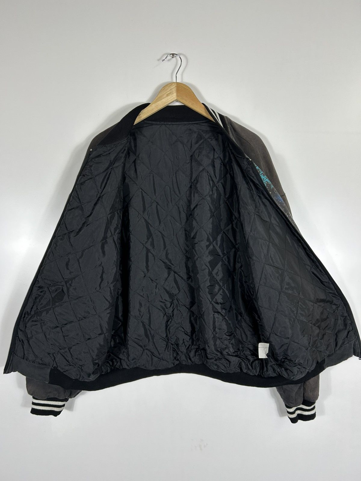 Vintage ⚡️Vintage 90’s Animal Baggy Bomber Jacket Size US L / EU 52-54 / 3 - 8 Thumbnail