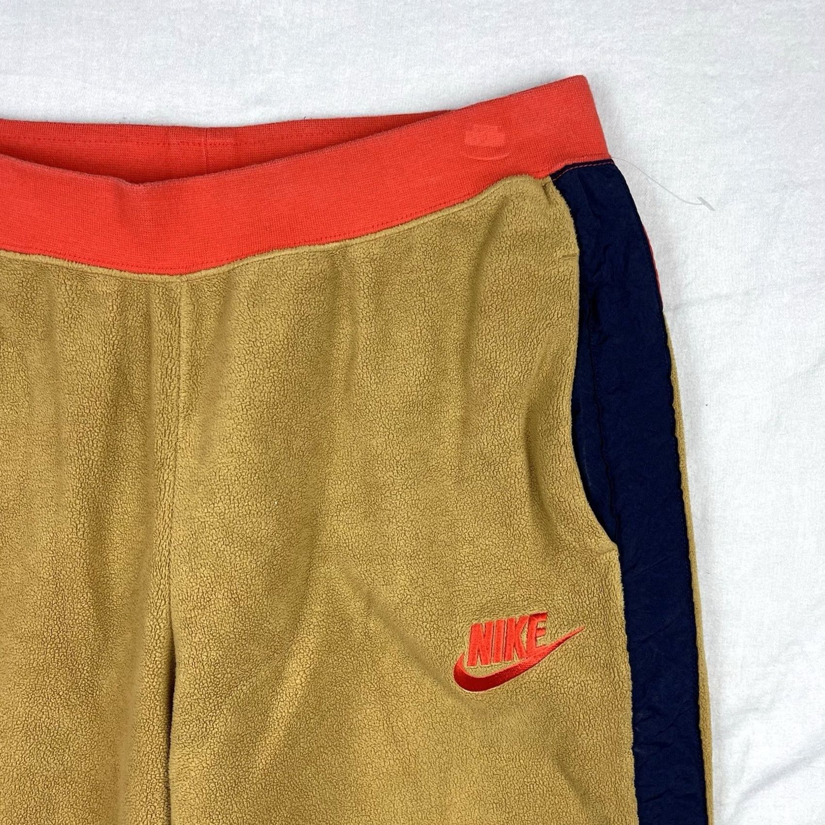 Nike Nike Pants Women L NSW Cuffed Fleece Sweatpants Joggers CJ4934-255 Brown Size 30" / US 8 / IT 44 - 4 Thumbnail