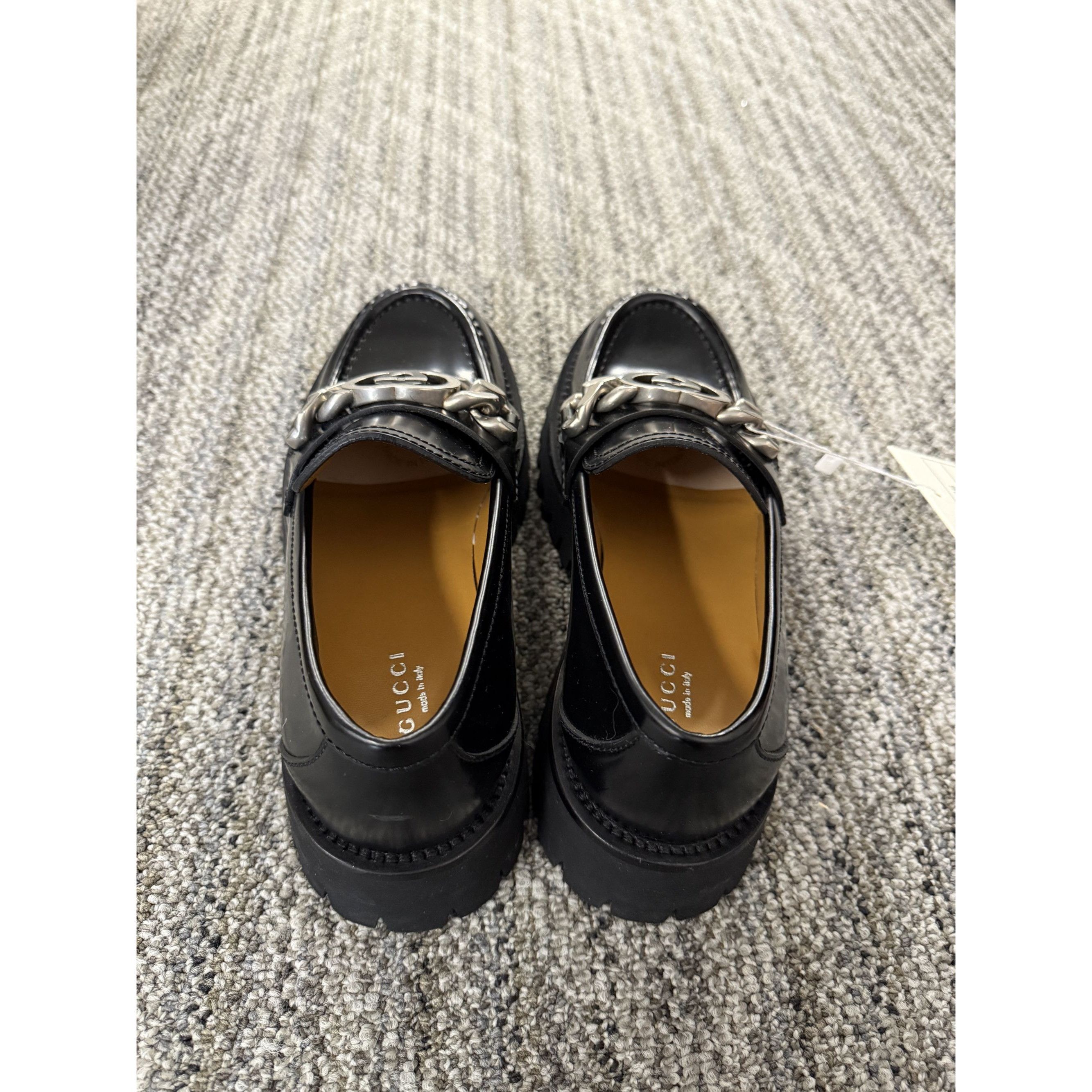 Gucci Gucci Womens Black Leather Loafers With Interlocking G Chain Size US 8 / IT 38 - 2 Thumbnail