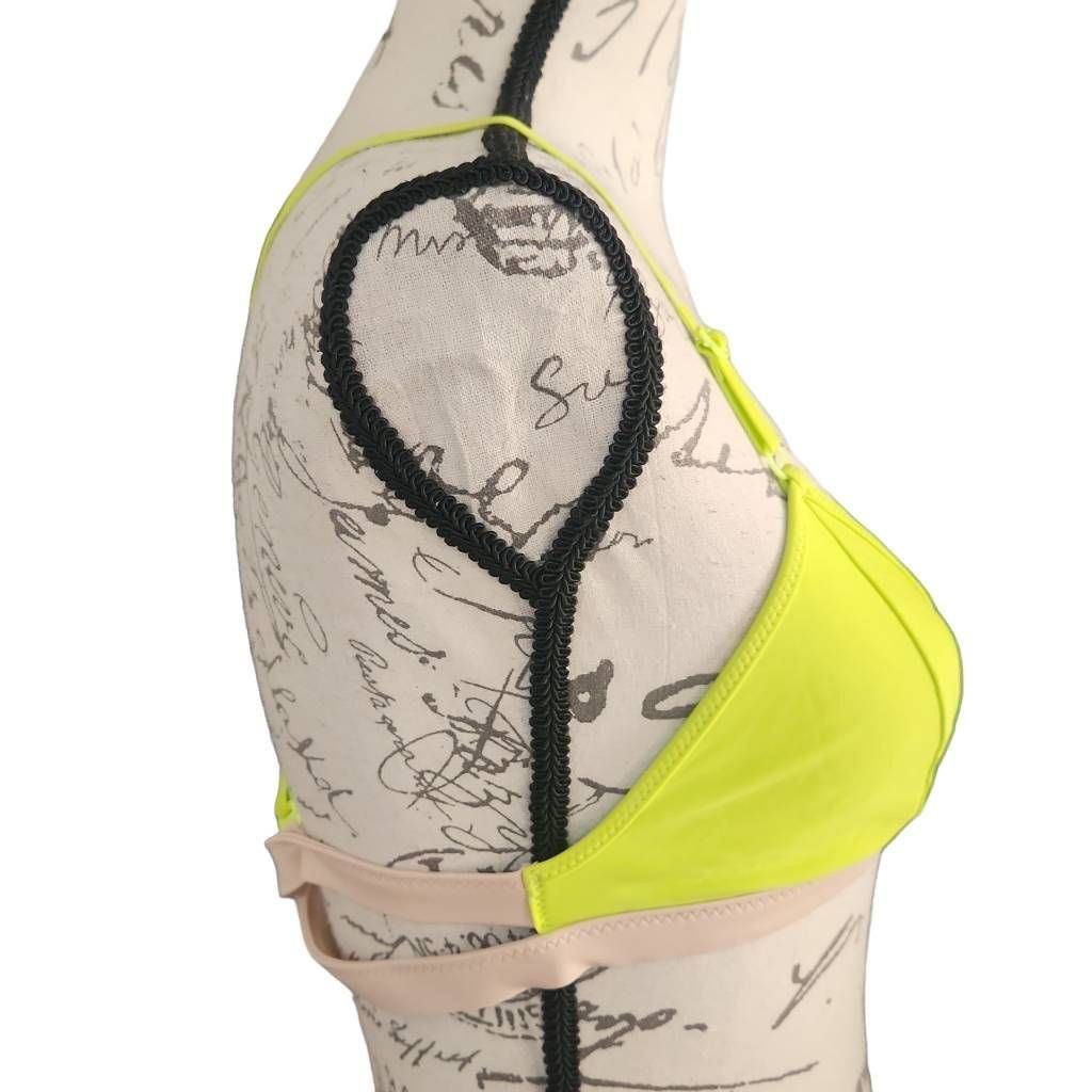 Lululemon Women's Size 8 Lemon Lime Naked Surf to Sand Triangle Bikini Top