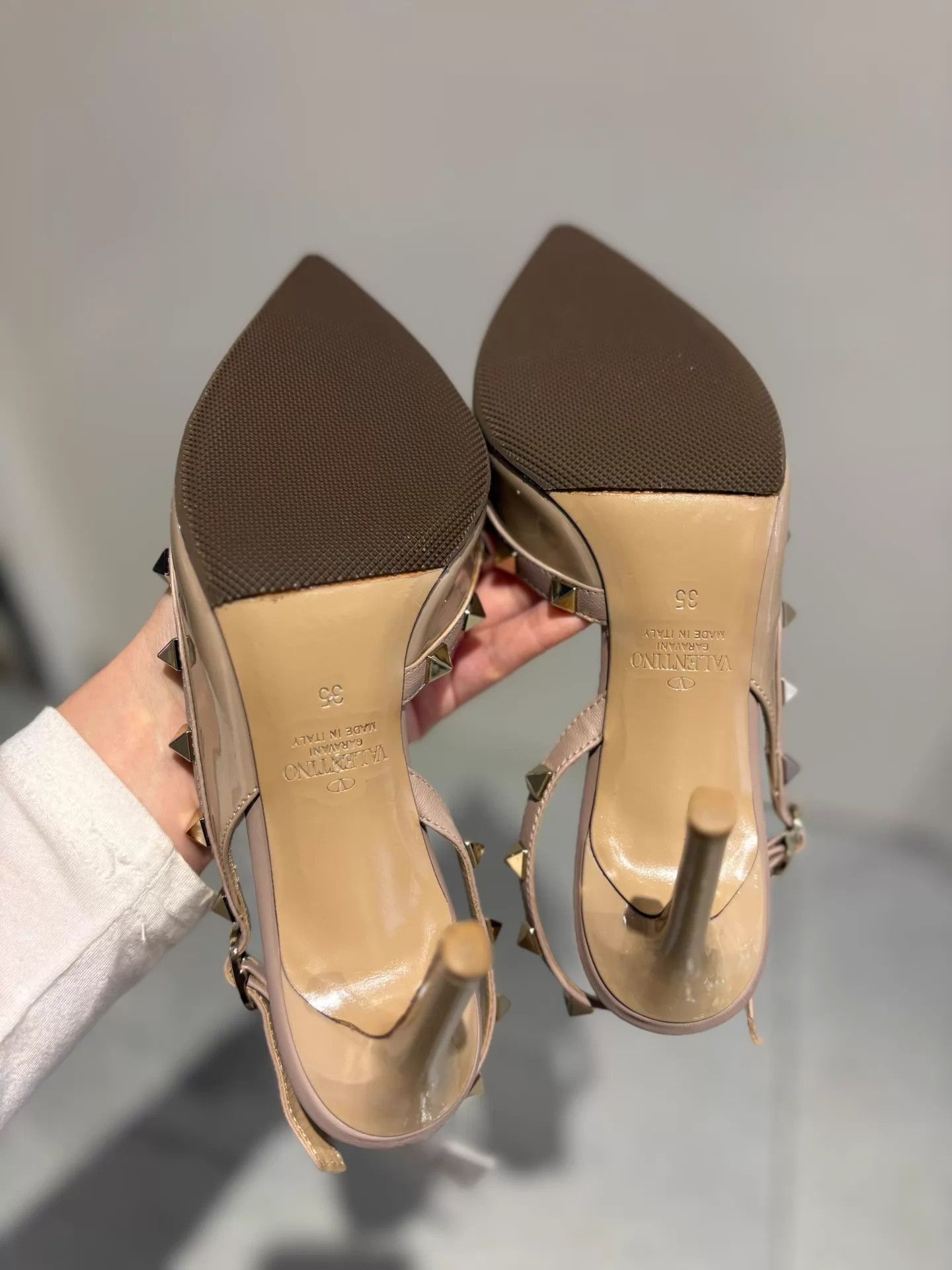 Valentino Valentino Nude Patent Half-Pump Studded Heels 99 New 35 Size US 4.5 / IT 34.5 - 3 Thumbnail