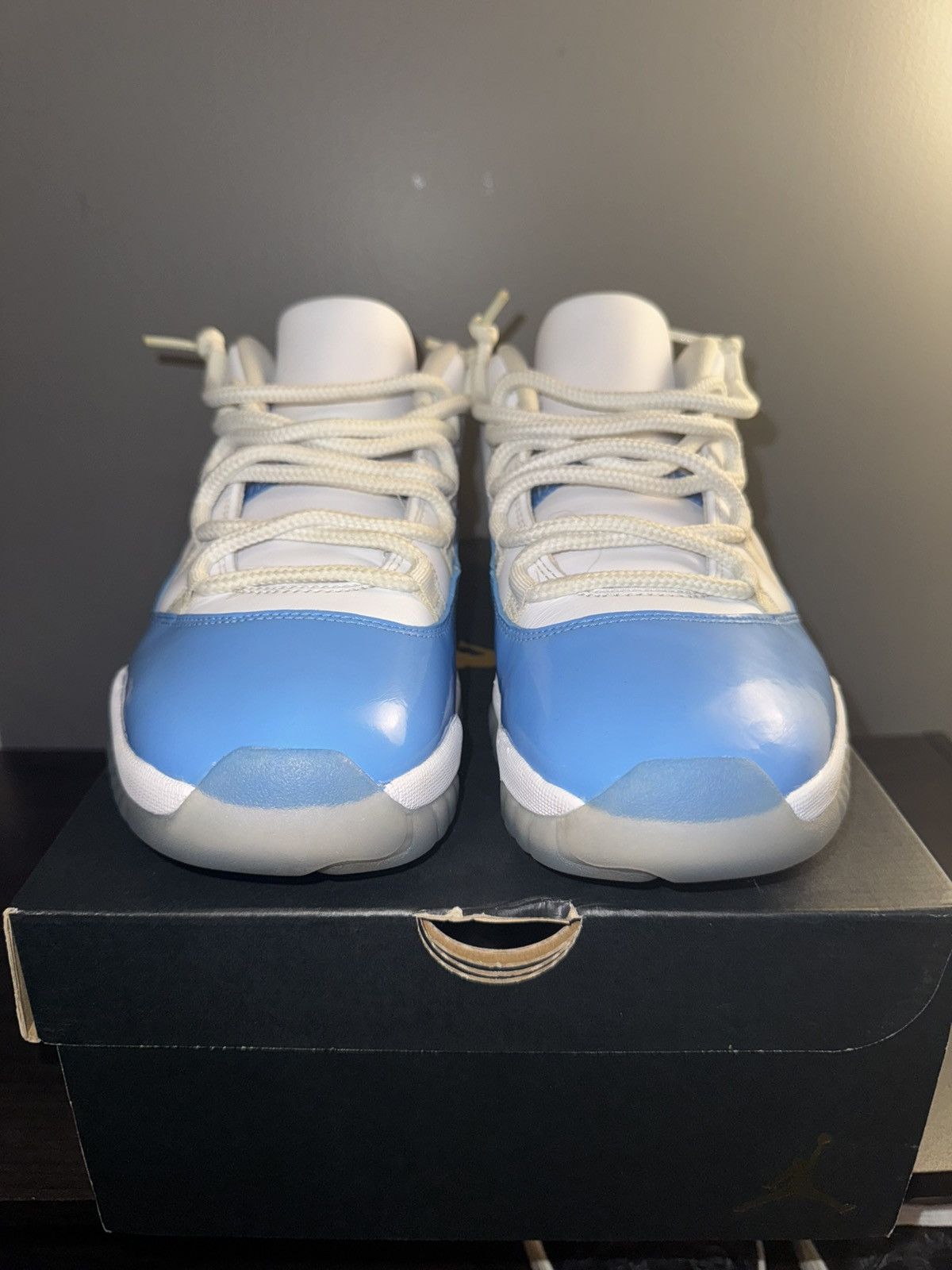 Jordan Brand Jordan 11 Retro Low University Blue Size US 9.5 / EU 42-43 - 3 Thumbnail
