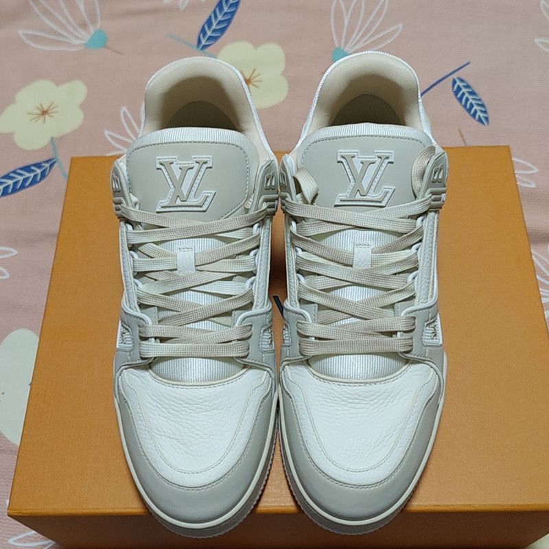 Louis Vuitton Louis Vuitton Trainer Low Top Sneakers in Light Green -2508 Size US 8.5 / EU 41-42 - 2 Thumbnail