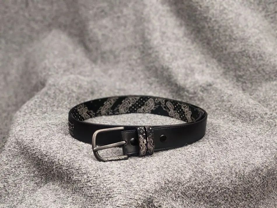 Quiksilver Vintage Quiksilver Black bandana Logo Belt Y2K Hype style Size ONE SIZE - 1 Thumbnail