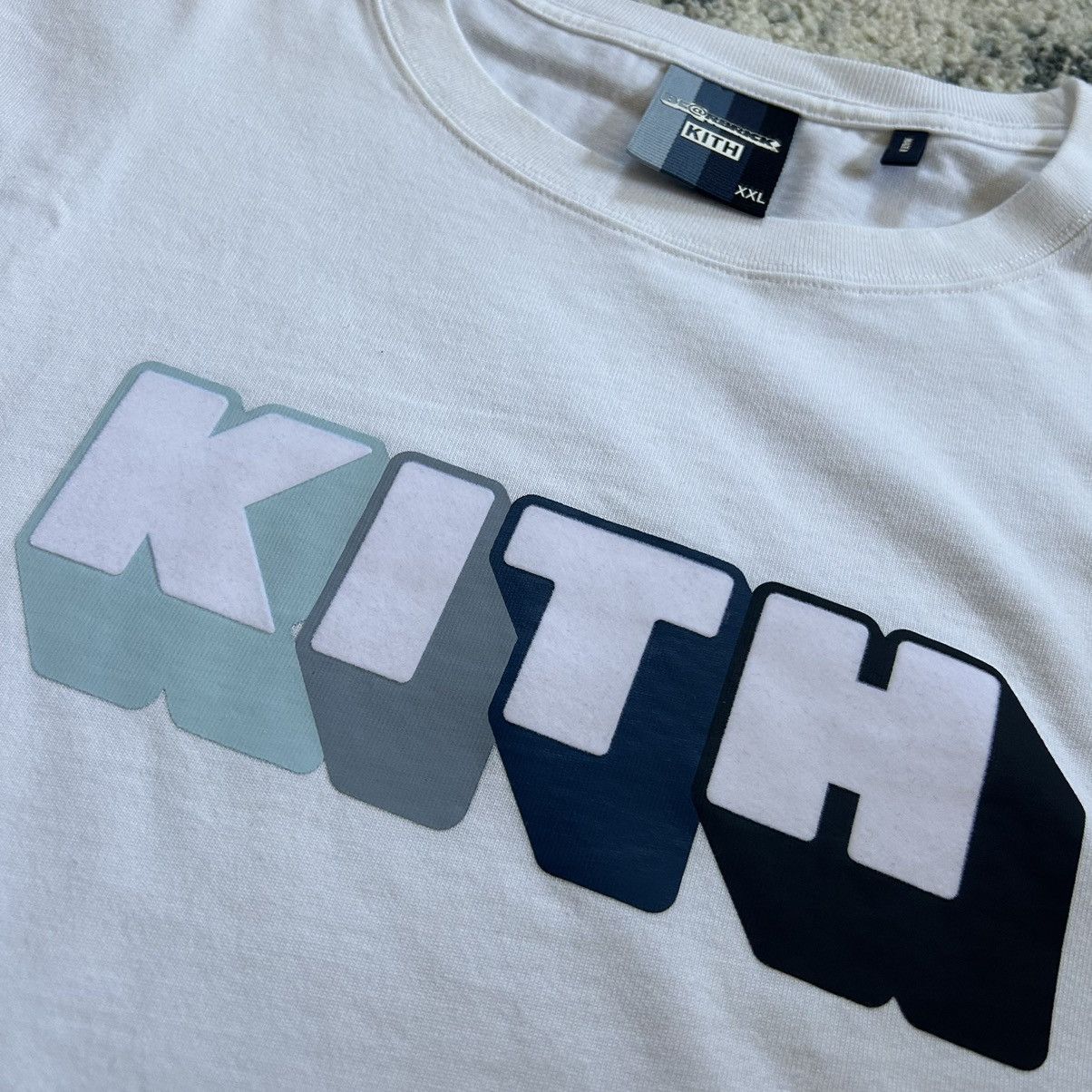 Kith × Medicom Toy × Ronnie Fieg 2019 KiTH x BE@RBRiCK HiGH DENSiTY FELT LOGO L/S TEE Size US XXL / EU 58 / 5 - 4 Thumbnail