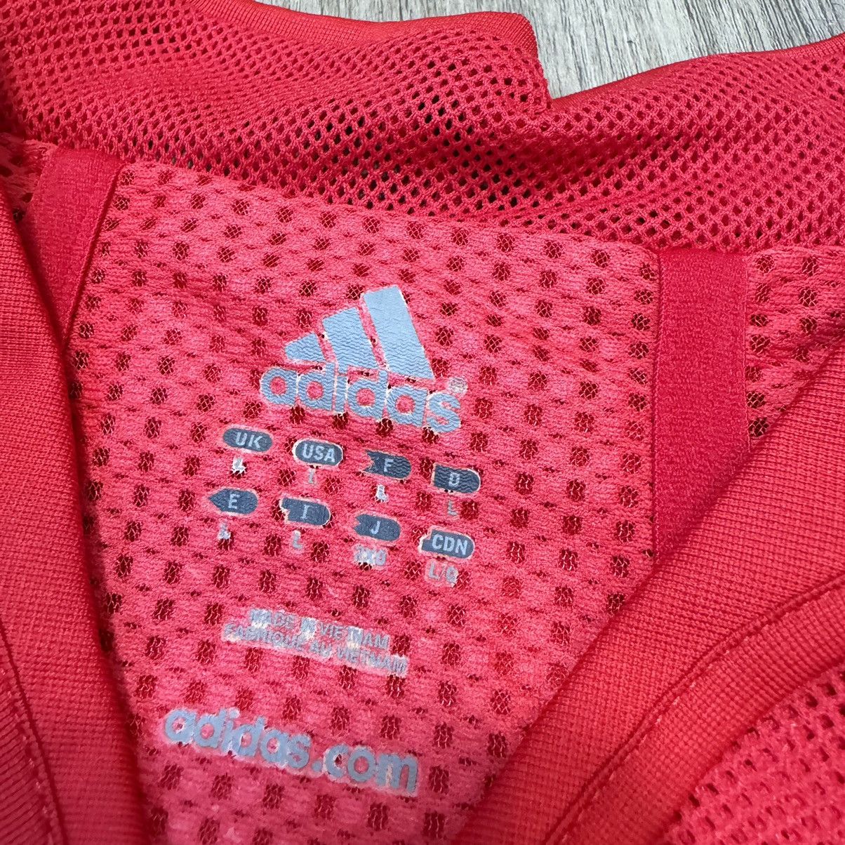 Adidas Spain 04/05 player issue home shirt #5 Puyol Size US L / EU 52-54 / 3 - 6 Thumbnail