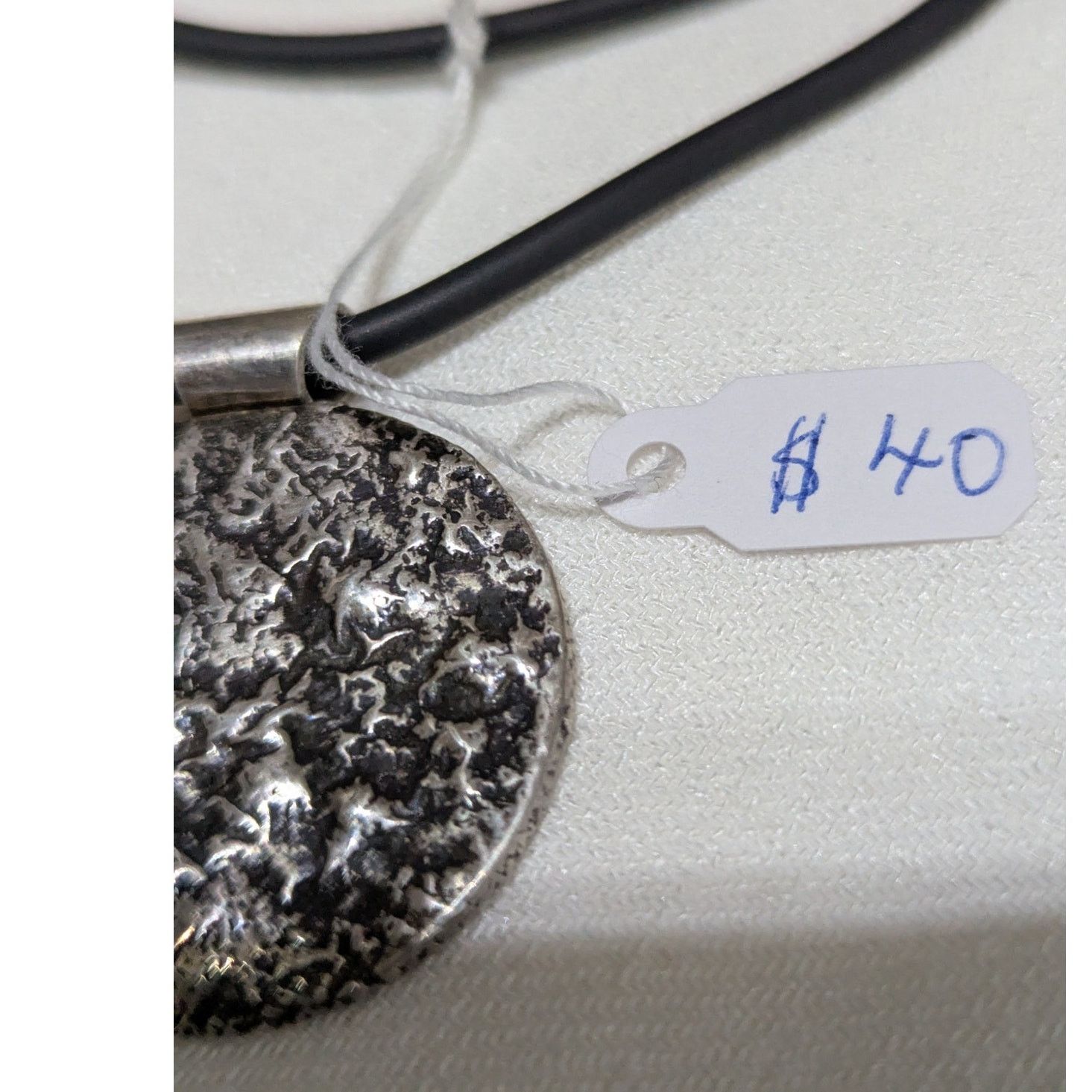 Other Silver coin pendant +17"rubber cord reticulated reversible Size ONE SIZE - 2 Thumbnail