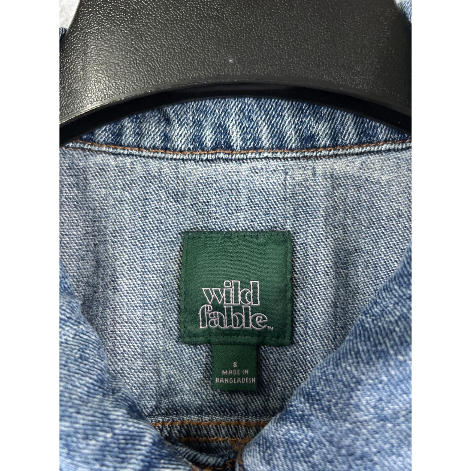 Vintage VINTAGE Wild Fable Jacket Women S Denim Distressed Button Up Trucker Blue 80s 90s Casual Mens? Mujeres Wait. Size S / US 4 / IT 40 - 7 Thumbnail