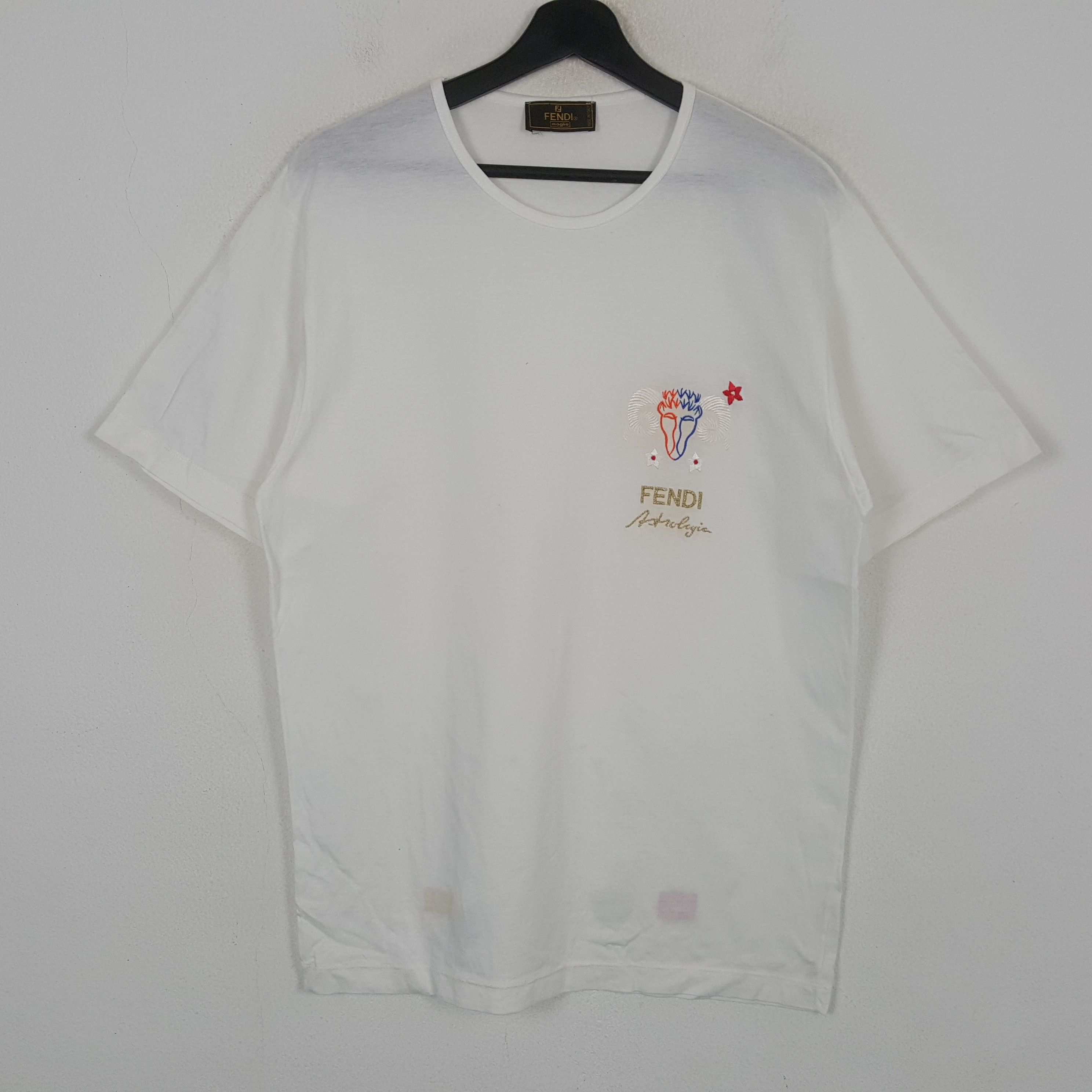 Fendi Fendi Fashion Brand Tshirt RR24 Size US M / EU 48-50 / 2 - 1 Thumbnail