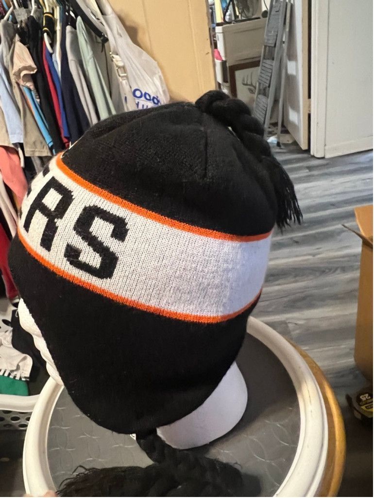 Other Men's Old Time Hockey Philadelphia Flyers Beanie Size ONE SIZE - 2 Thumbnail