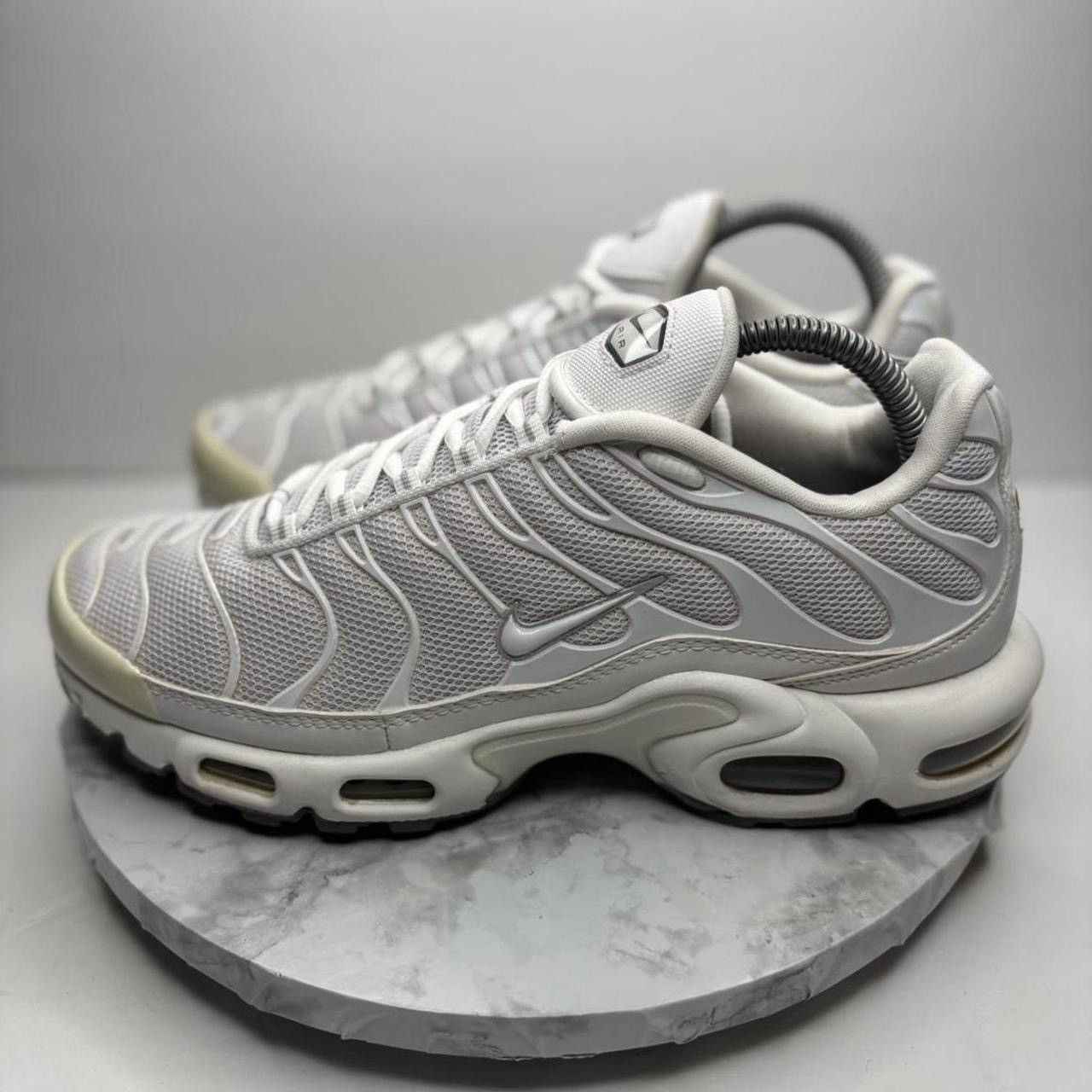 Nike Airmax plus white Size US 9 / EU 42 - 3 Thumbnail