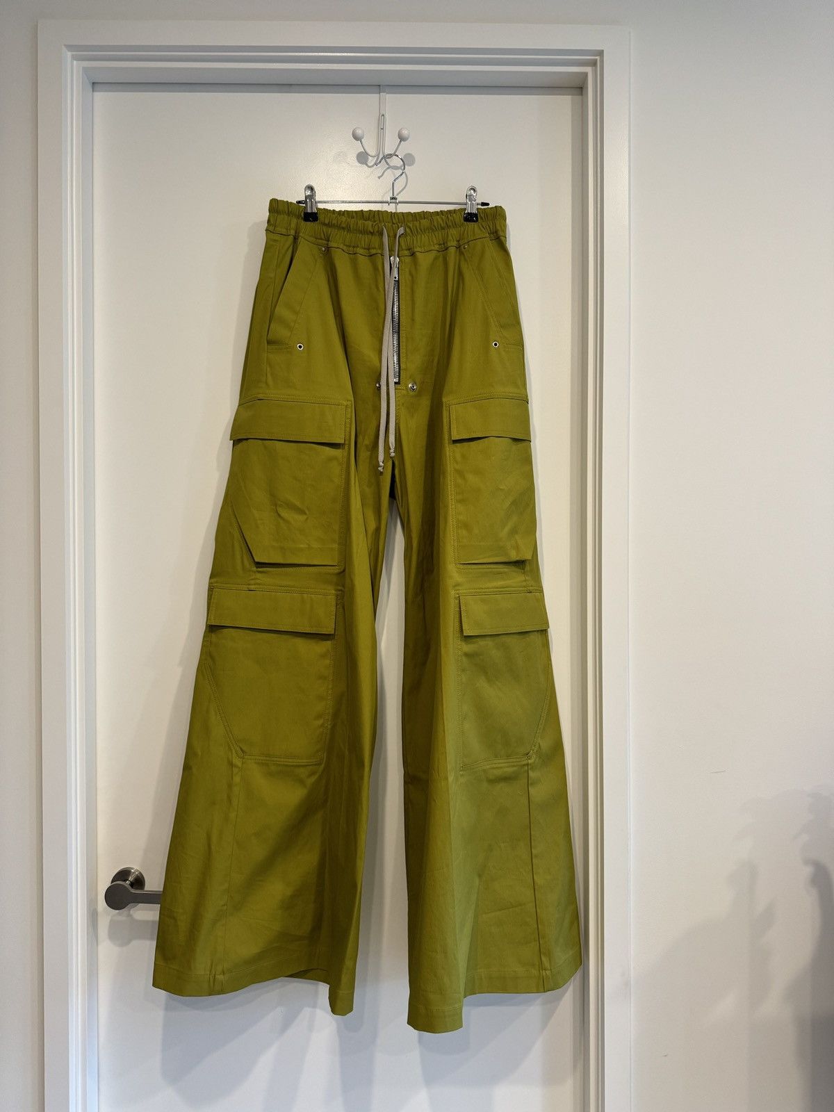 image of Rick Owens Jumbo Bela Cargo in Acid Green, Men's (Size 34)