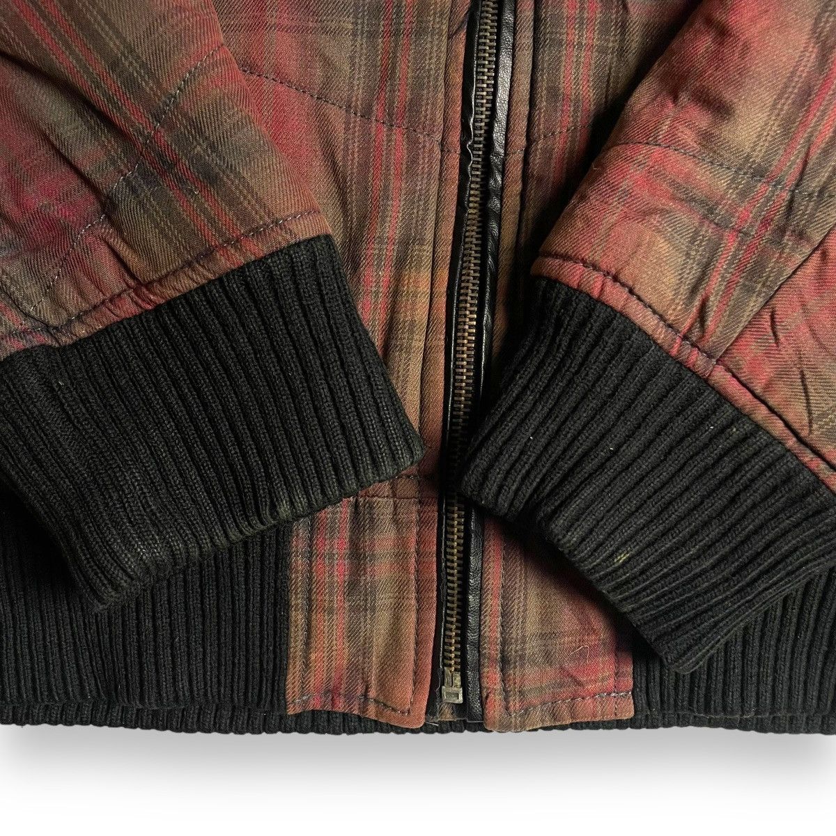 If Six Was Nine × Japanese Brand × Le Grande Bleu (L.G.B.) 🇯🇵 SUN FADED RUSH HOUR TARTAN FUR HOODIE FULL ZIP JACKET Size US L / EU 52-54 / 3 - 9 Thumbnail