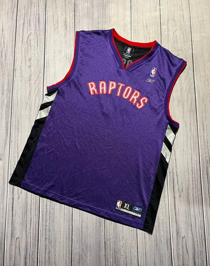 Reebok Vintage Reebok Toronto Raptors Chris Bosh #4 NBA Jersey Size US XL / EU 56 / 4 - 3 Thumbnail