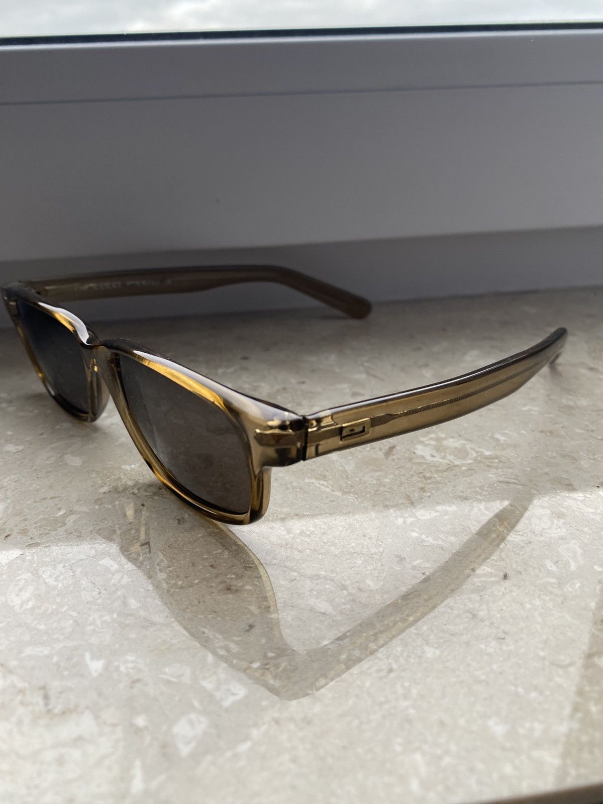 Gucci Gucci vintage brown unisex sunglasses Size ONE SIZE - 3 Thumbnail