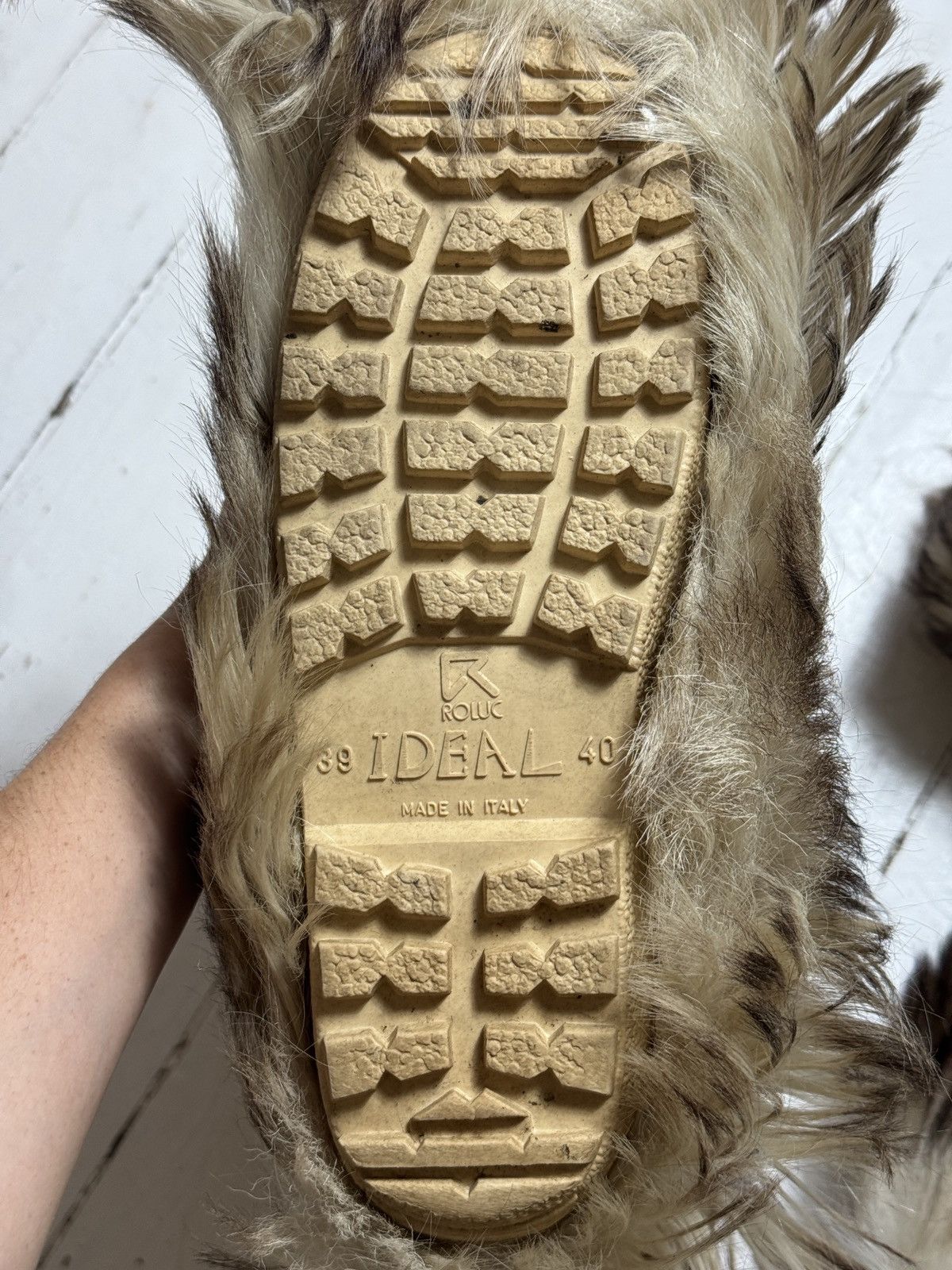 Other VINTAGE IDEAL FUR YETI MOHAIR SNOW MOON Y2K UNT BOOTS Size US 6.5 / IT 36.5 - 4 Thumbnail