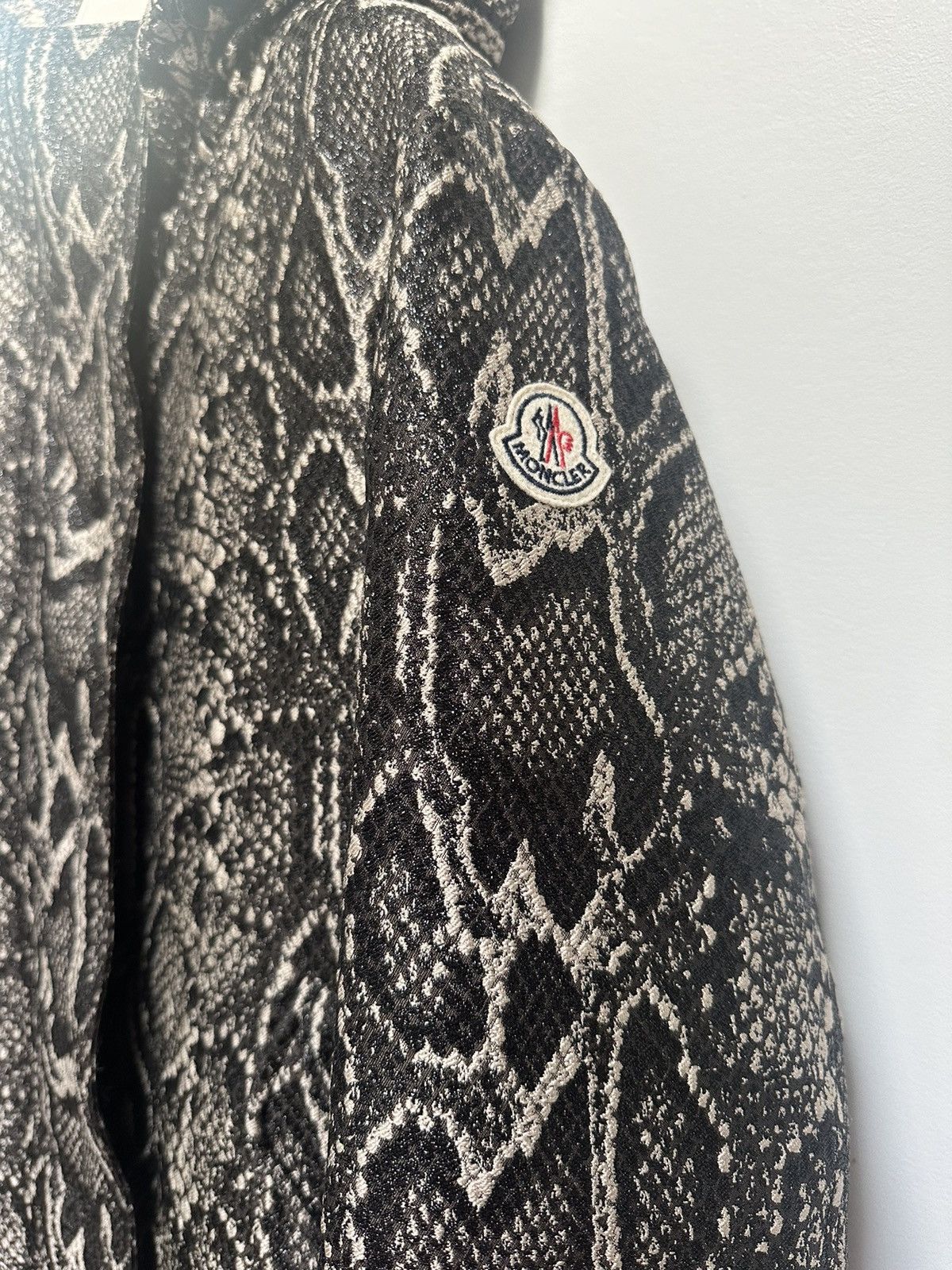 Moncler Metallic Snakeskin Jacquard Down Coat Size US S / EU 44-46 / 1 - 8 Thumbnail