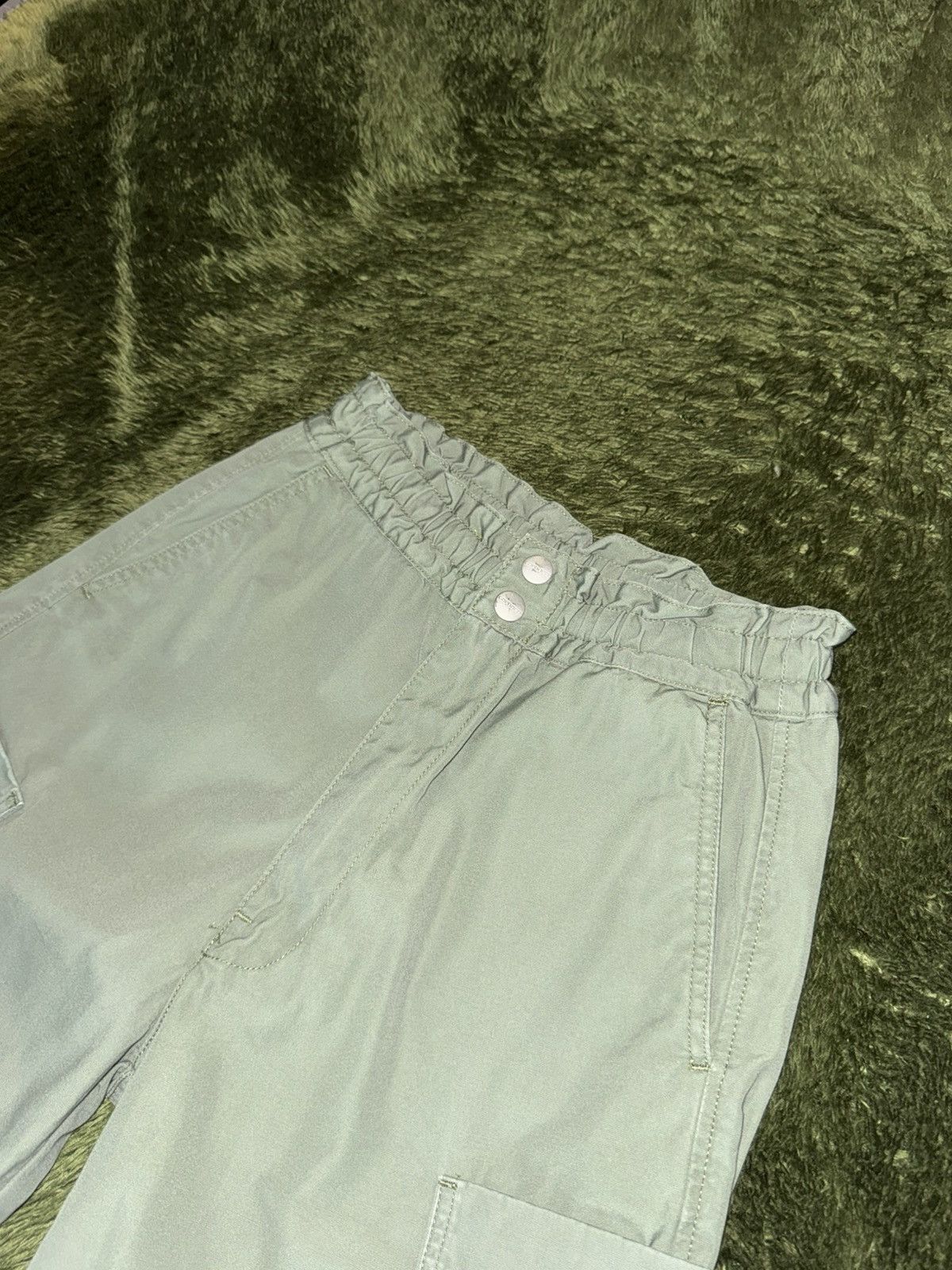 Carhartt Wip [S] Carhartt WIP Women’s Denver Cargo Shorts Olive Size US 29 - 2 Thumbnail