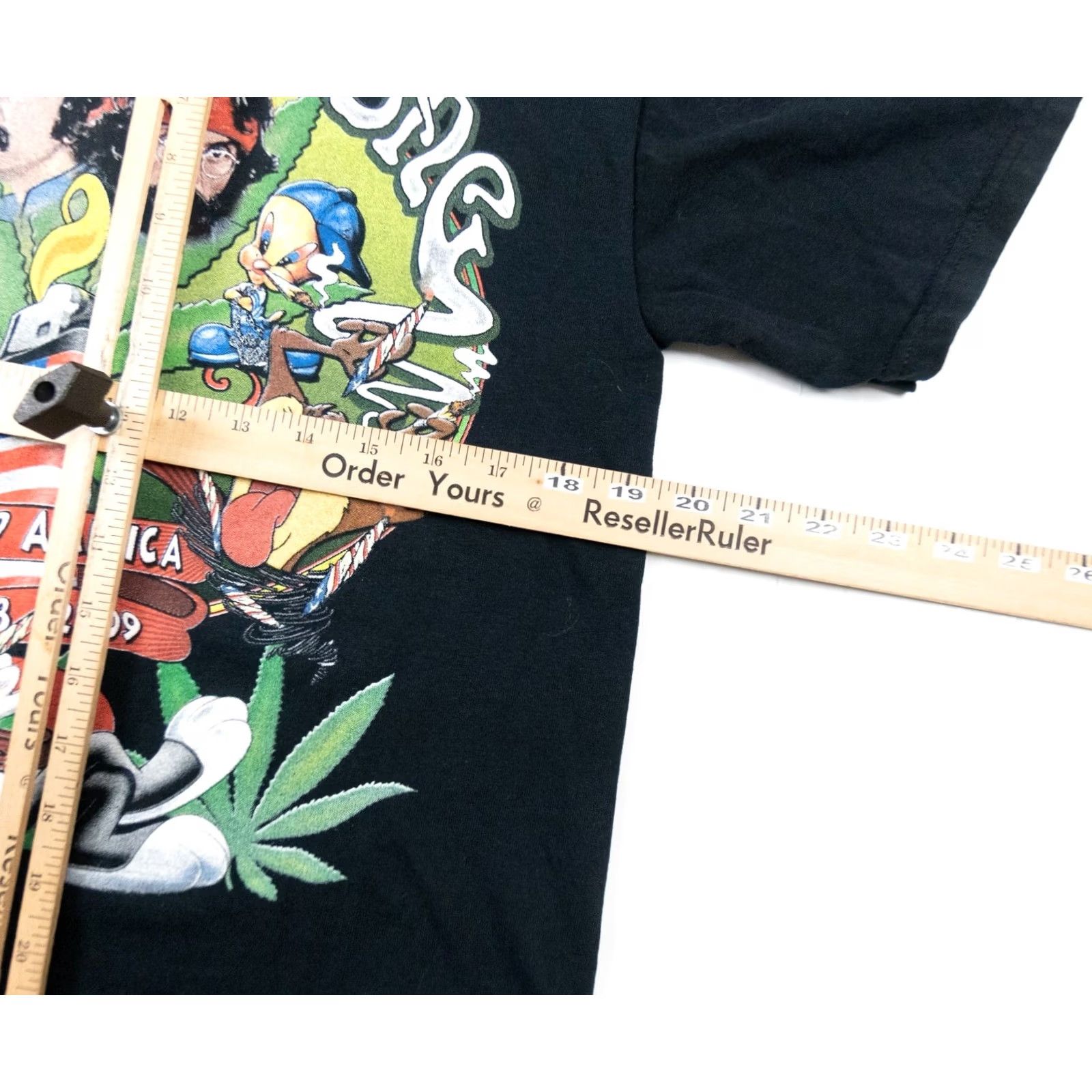 Gildan VINTAGE Cheech & Chong Shirt Mens Medium Black Comedy Tee Humor Funny Movie Y2K Size US M / EU 48-50 / 2 - 7 Thumbnail