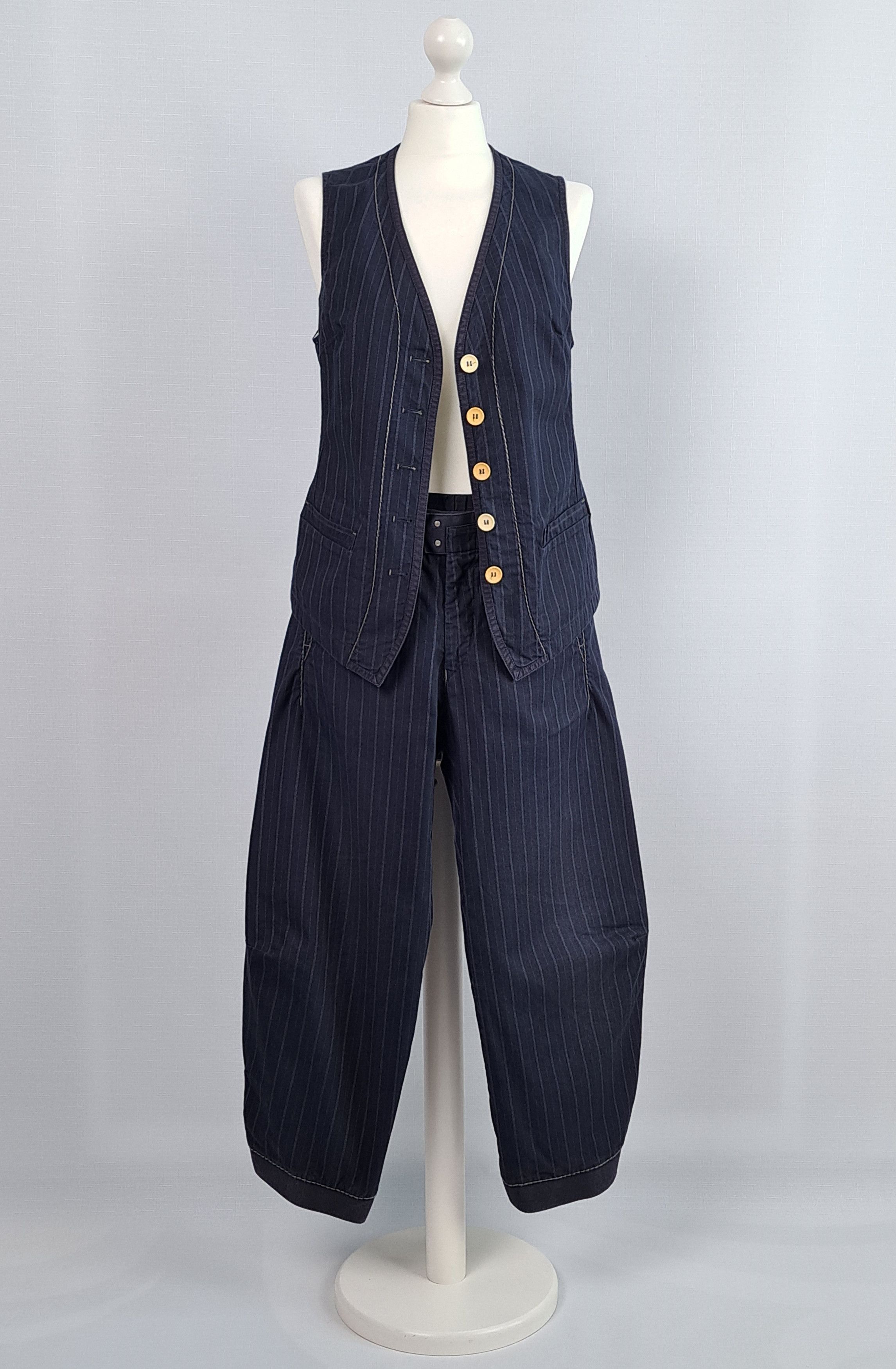 Marithe + Francois Girbaud Marithe Francois Girbaud vintage suit (vest/cropp pants). Size 32" / US 10 / IT 46 - 1 Thumbnail