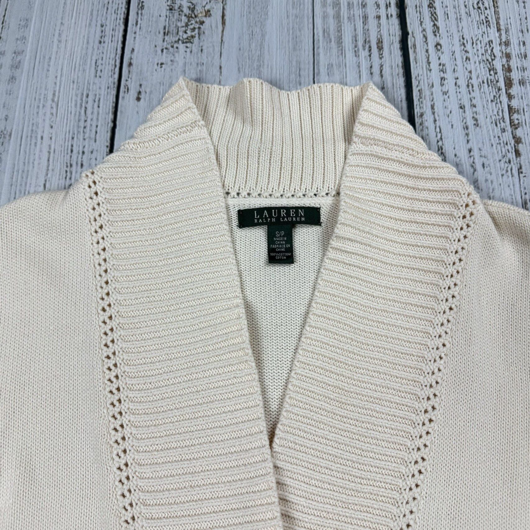 Ralph Lauren VINTAGE Lauren Ralph Lauren Ivory 4-Button Knit Cardigan Sweater Size S Womens Size S / US 4 / IT 40 - 2 Thumbnail