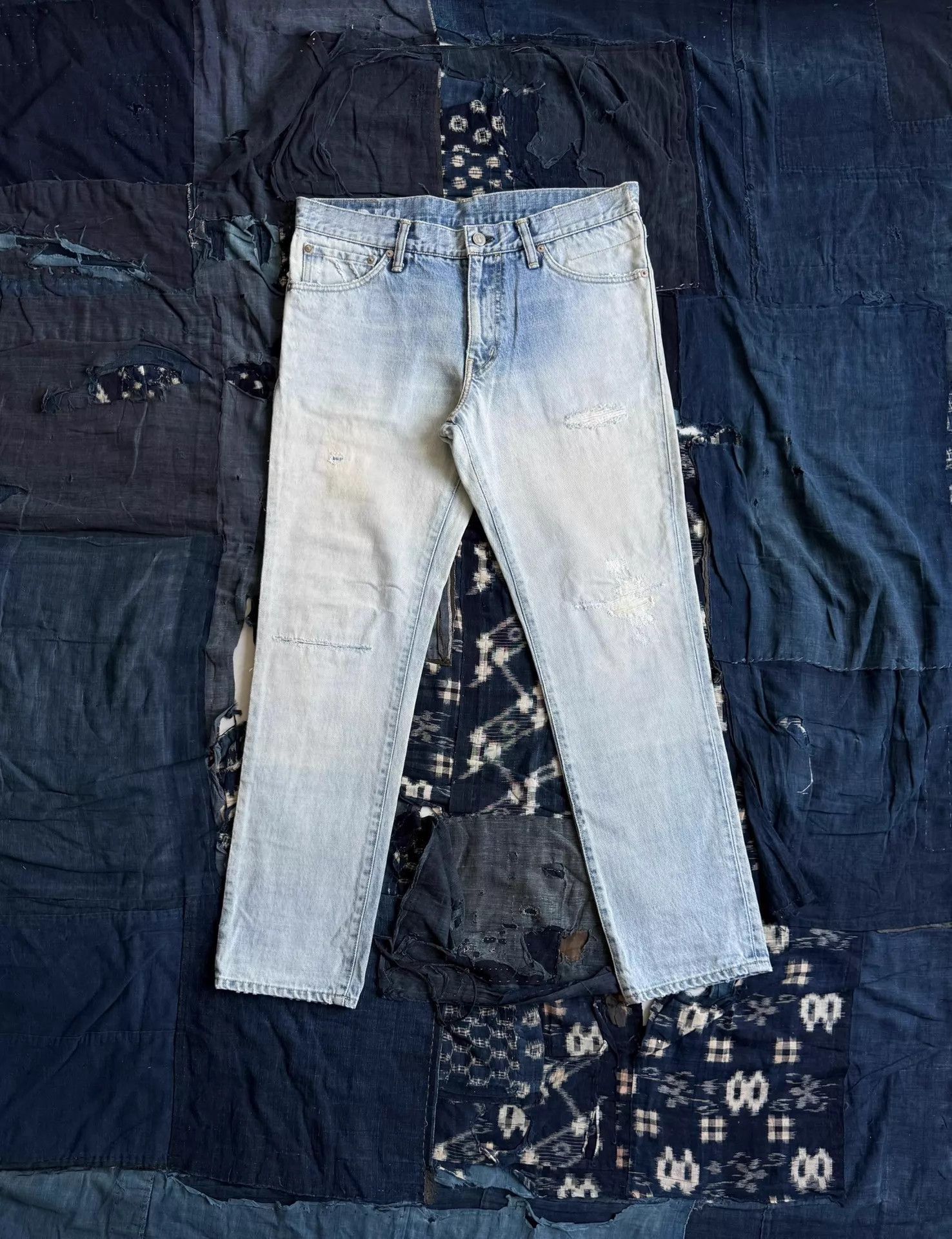 Visvim Distressed Blue Denim Jeans Size 30 Size US 30 / EU 46 - 1 Thumbnail