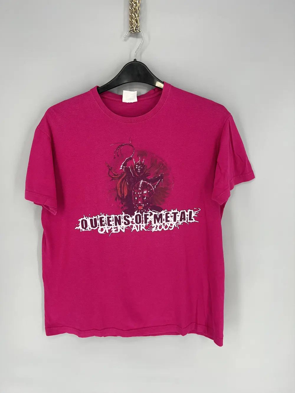 Band Tees × Vintage Vintage Y2K Queens Of Matal Open Air 2009 Band Rock Tee Size US L / EU 52-54 / 3 - 3 Thumbnail