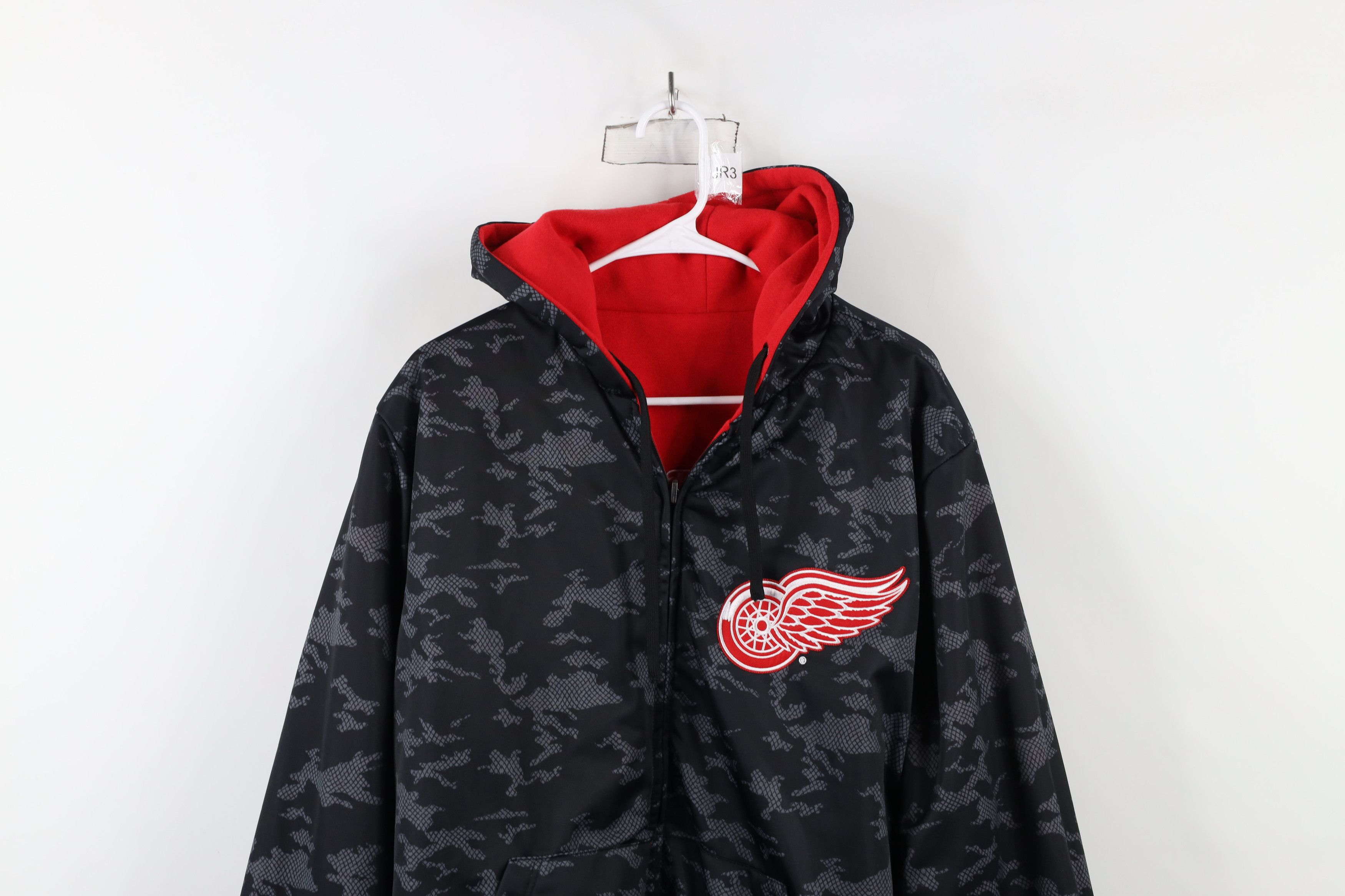 Vintage Vintage NHL Reversible Camouflage Detroit Red Wings Hoodie Size US XL / EU 56 / 4 - 2 Thumbnail