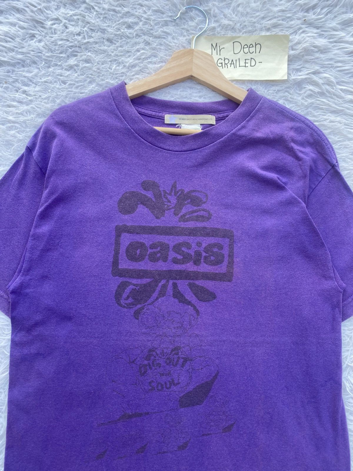 Band Tees Vintage Oasis Band Tee Dig Out Your Soul Tshirt Size US M / EU 48-50 / 2 - 1 Thumbnail