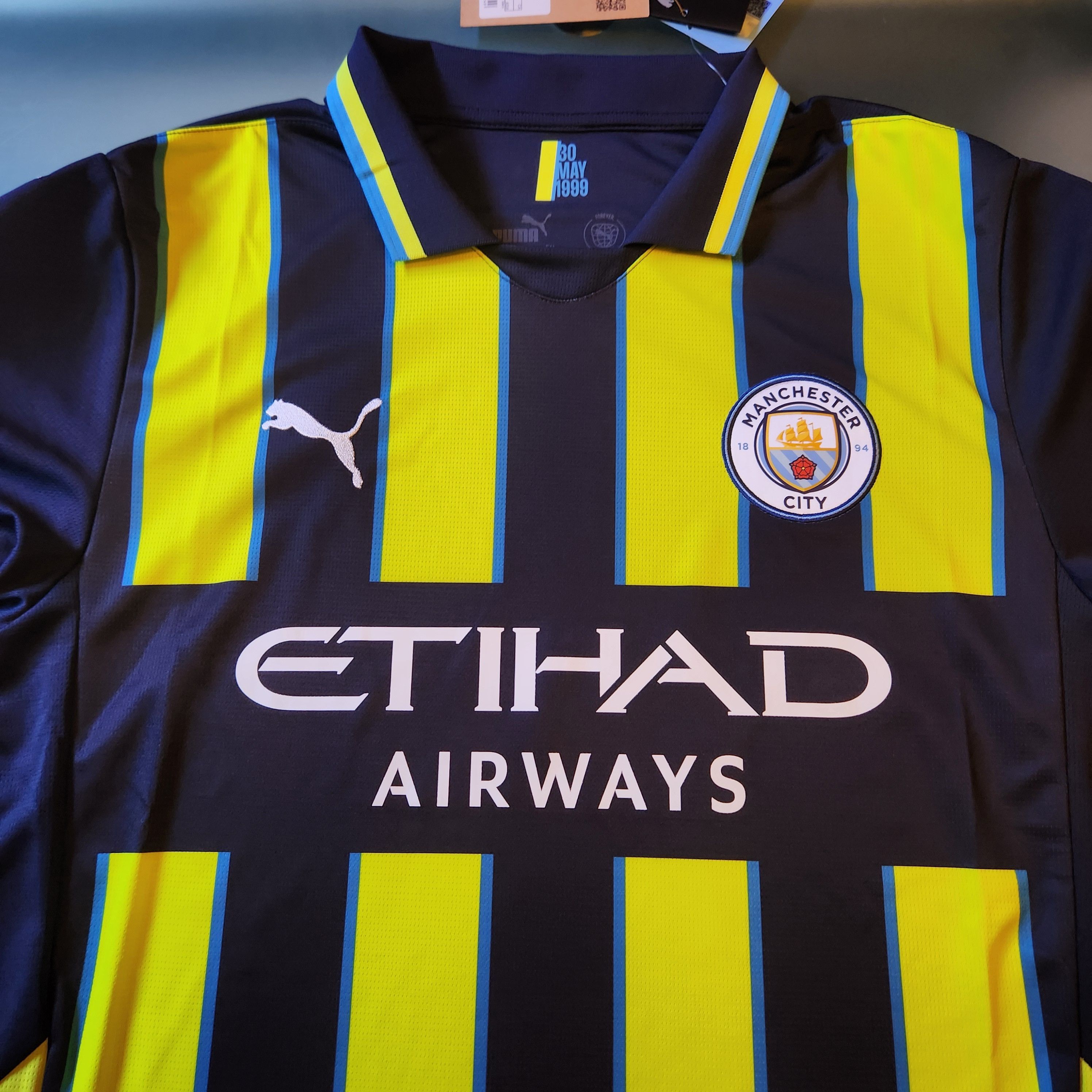 Puma Authentic Manchester City FODEN 2024-2025 24/25 Away Carabao Size US M / EU 48-50 / 2 - 7 Thumbnail