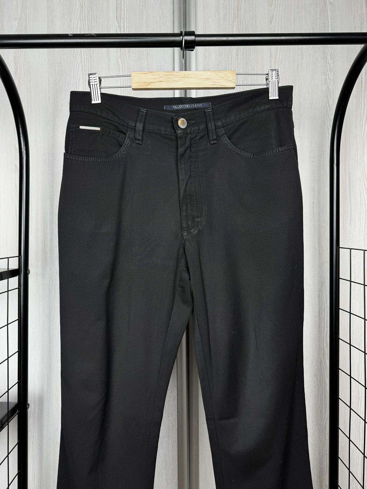 Valentino Valentino Jeans black lightweight casual straight pants 31 Size US 31 - 3 Thumbnail