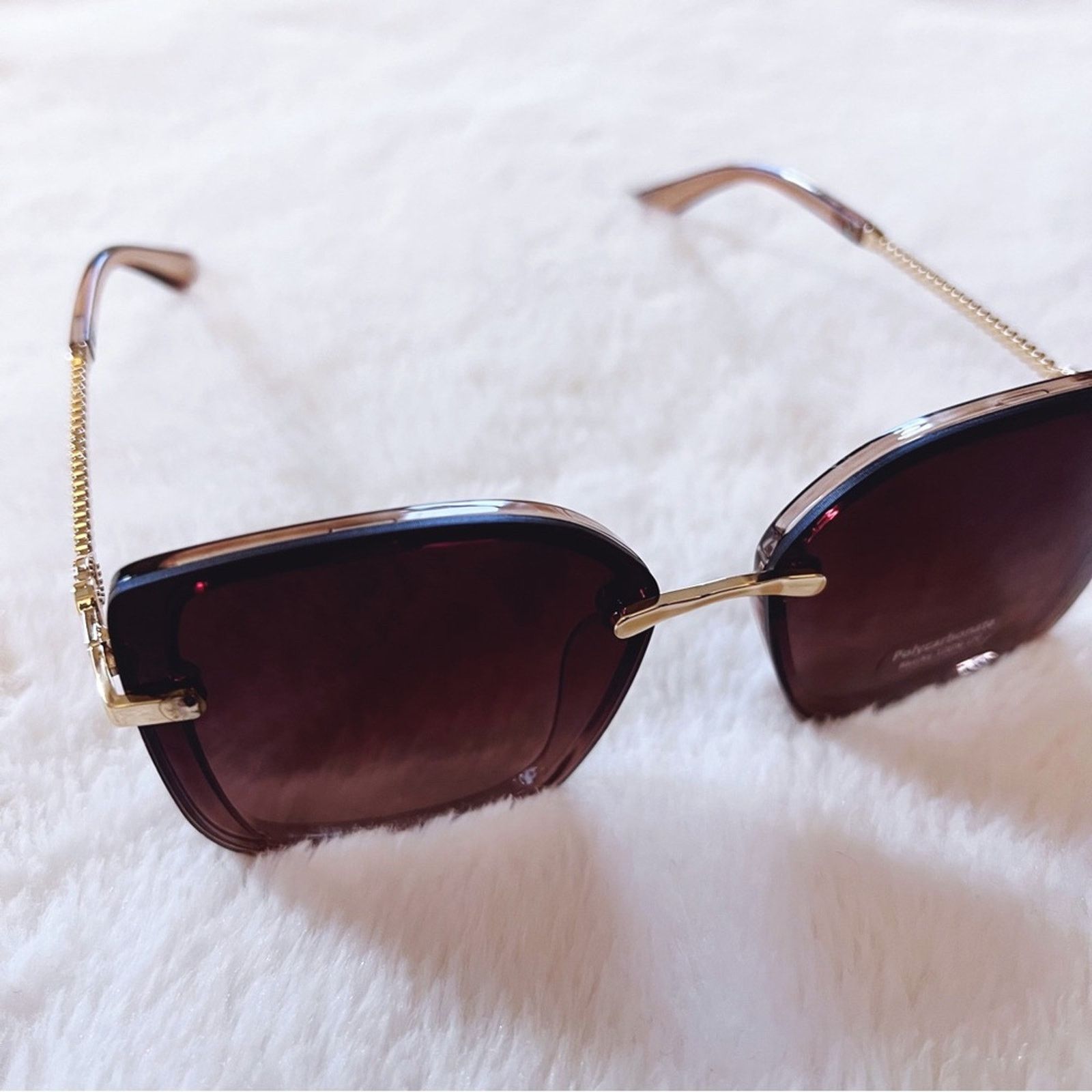 Other Gia Clear Brown Elegant Chain Link Oversized Sunglasses Size ONE SIZE - 6 Thumbnail