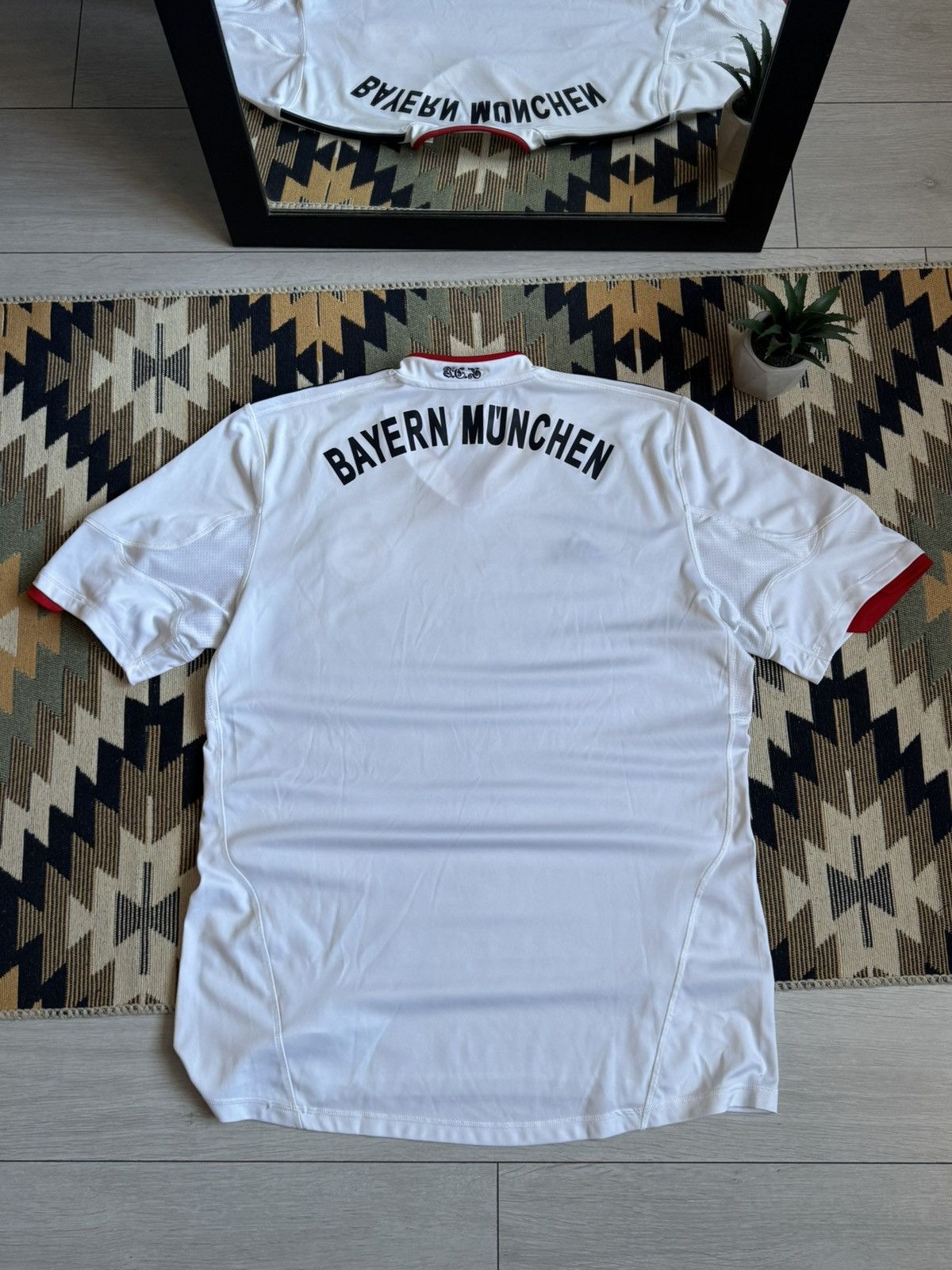 Adidas Vintage Adidas Bayern München 2010 Blockcore Soccer Jersey Size US XL / EU 56 / 4 - 9 Thumbnail