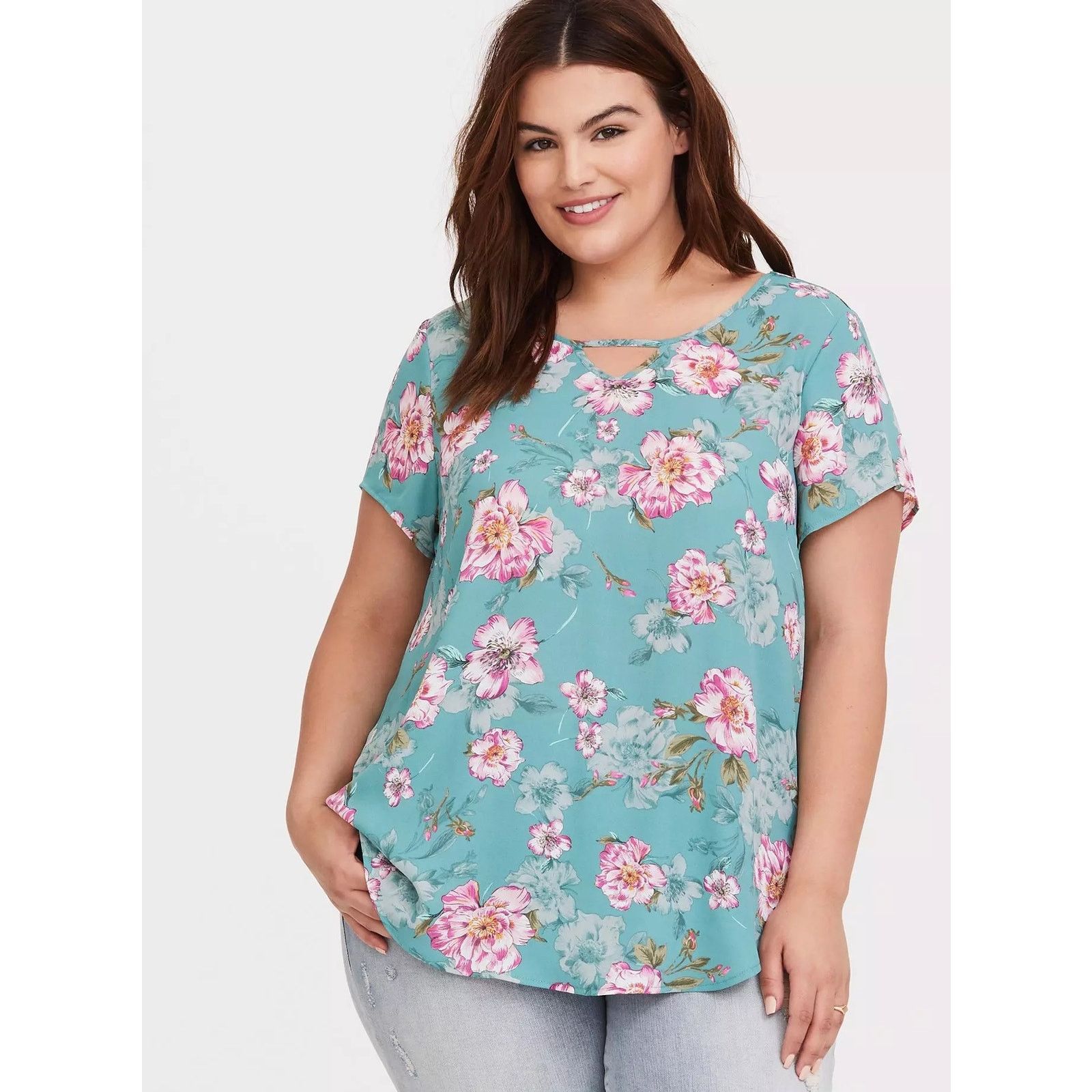 Other Torrid Georgette Keyhole Blouse Size 2 2X Green Floral Size XXL / US 16-18 / IT 52-54 - 1 Thumbnail