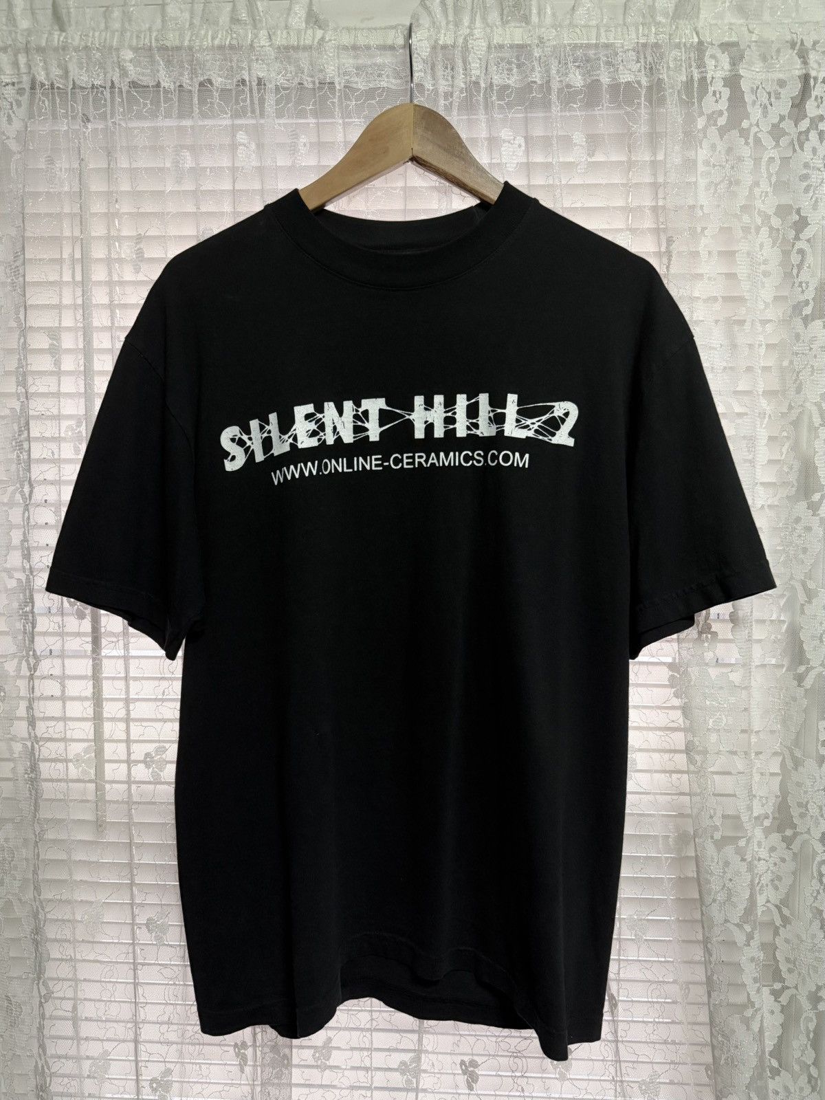 SILENT HILL 2 Tシャツ Lサイズ Silent Hill 2 T Shirt Pyramid Head Black GameStop Exclusive