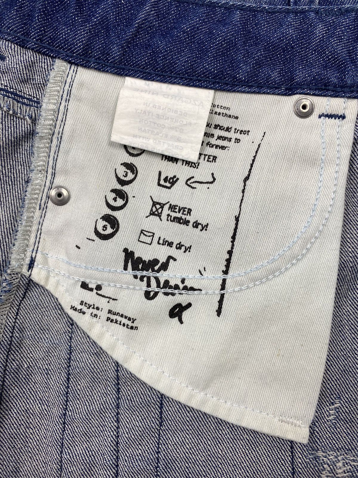 Vintage Y2K Vintage Washed Distressed Patchwork Denim Mini Skirt Size 28" / US 6 / IT 42 - 4 Thumbnail