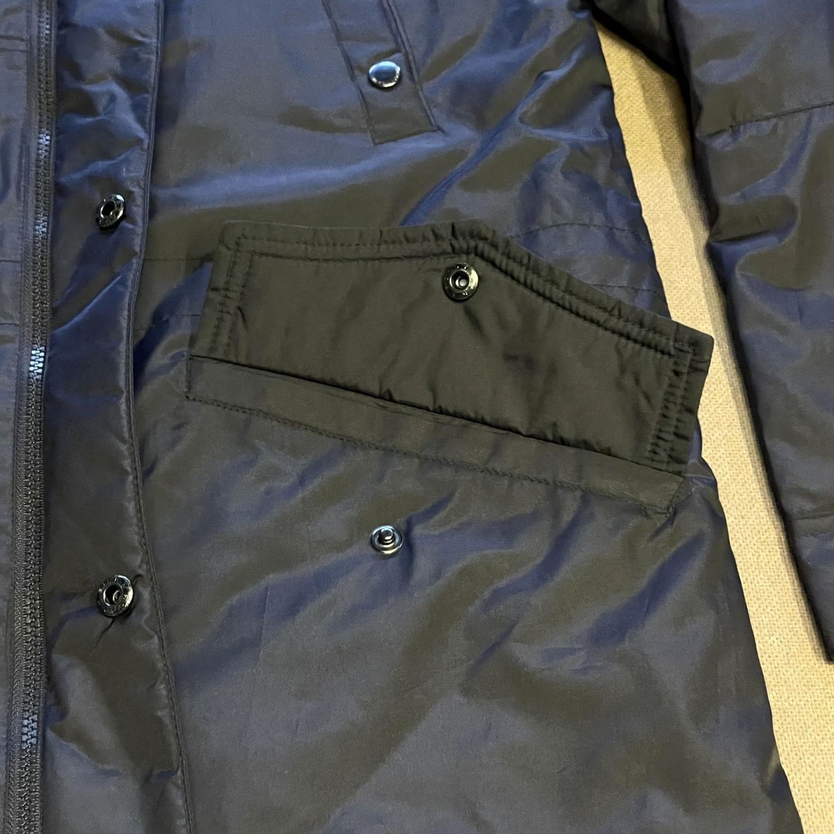 Alexander Julian VINTAGE? American Modern Alexander Julian Jacket Mens M Black Quilted Parka Coat Pockets Rain Coat Zip Full Insulated Water Resistant Size US M / EU 48-50 / 2 - 6 Thumbnail