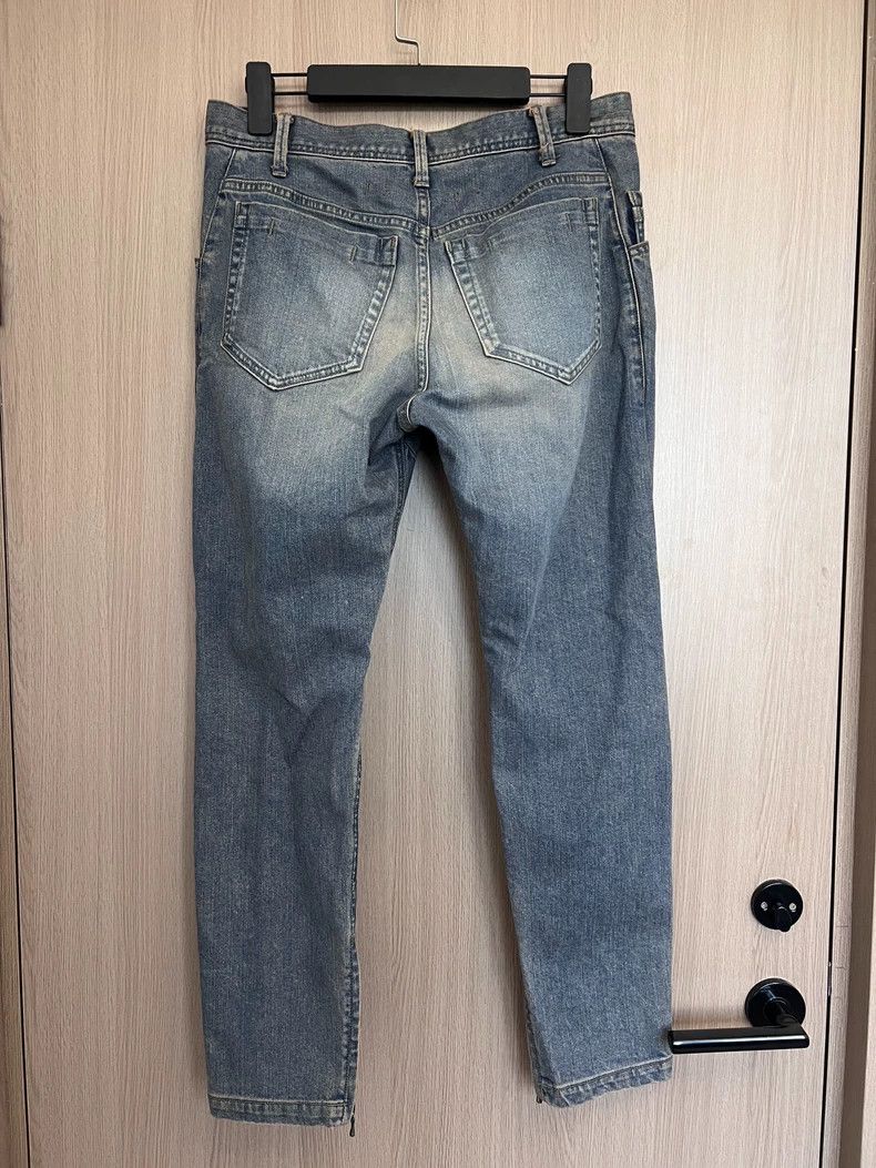 Julius Julius size 1 Knee-breaking wash jeans Size US 28 / EU 44 - 2 Thumbnail