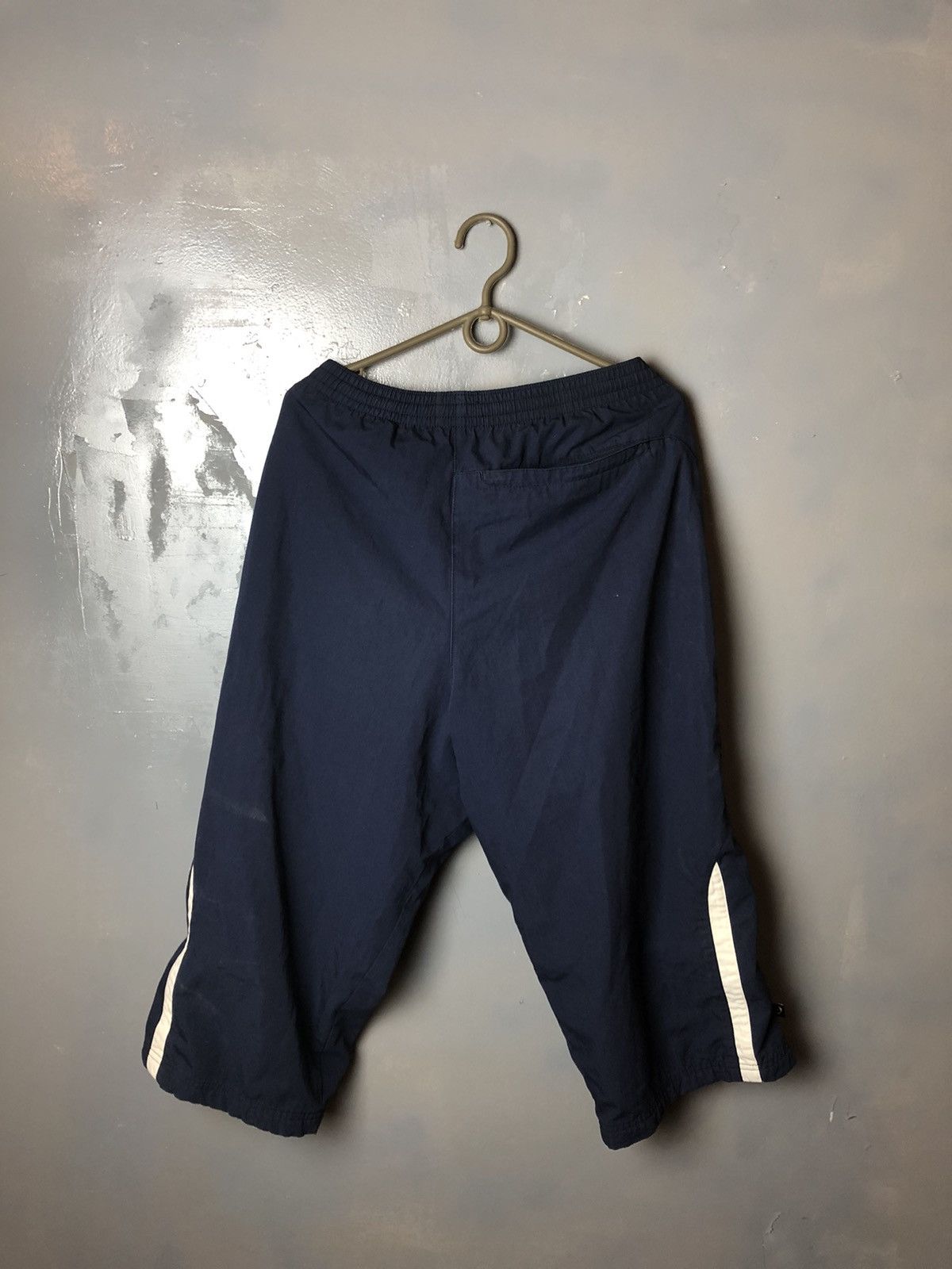 Vintage Men’s shorts Nike vintage size L Size US 34 / EU 50 - 9 Thumbnail