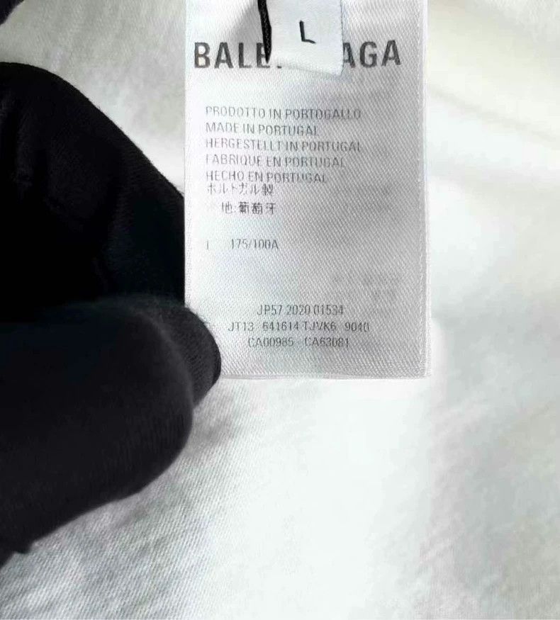 Balenciaga Balenciaga Marathon running monogram logo small destruction Size US L / EU 52-54 / 3 - 3 Thumbnail