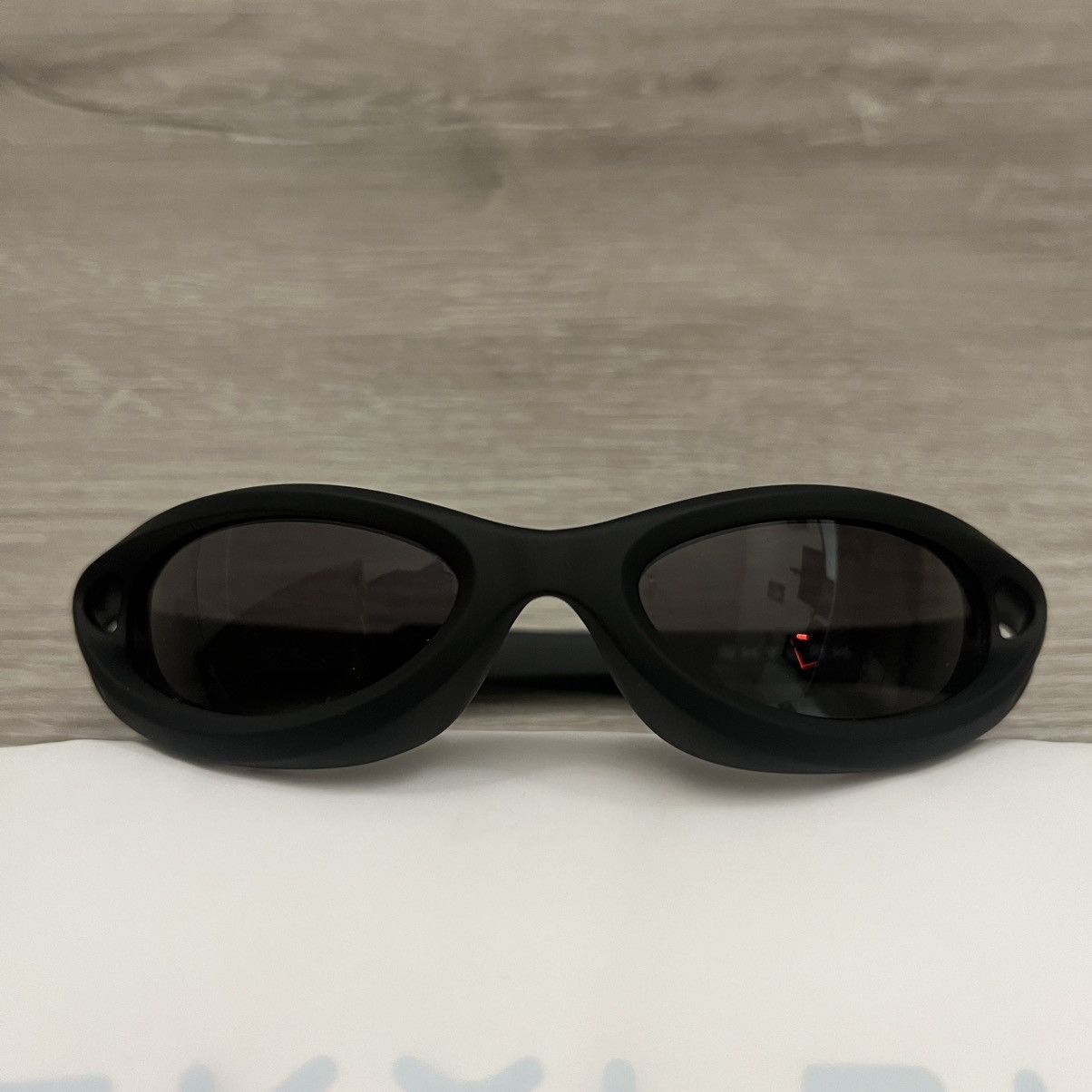 SKYLRK Justin Bieber SKYLRK Speed Demon Sunglasses Jet Black Size ONE SIZE - 3 Thumbnail