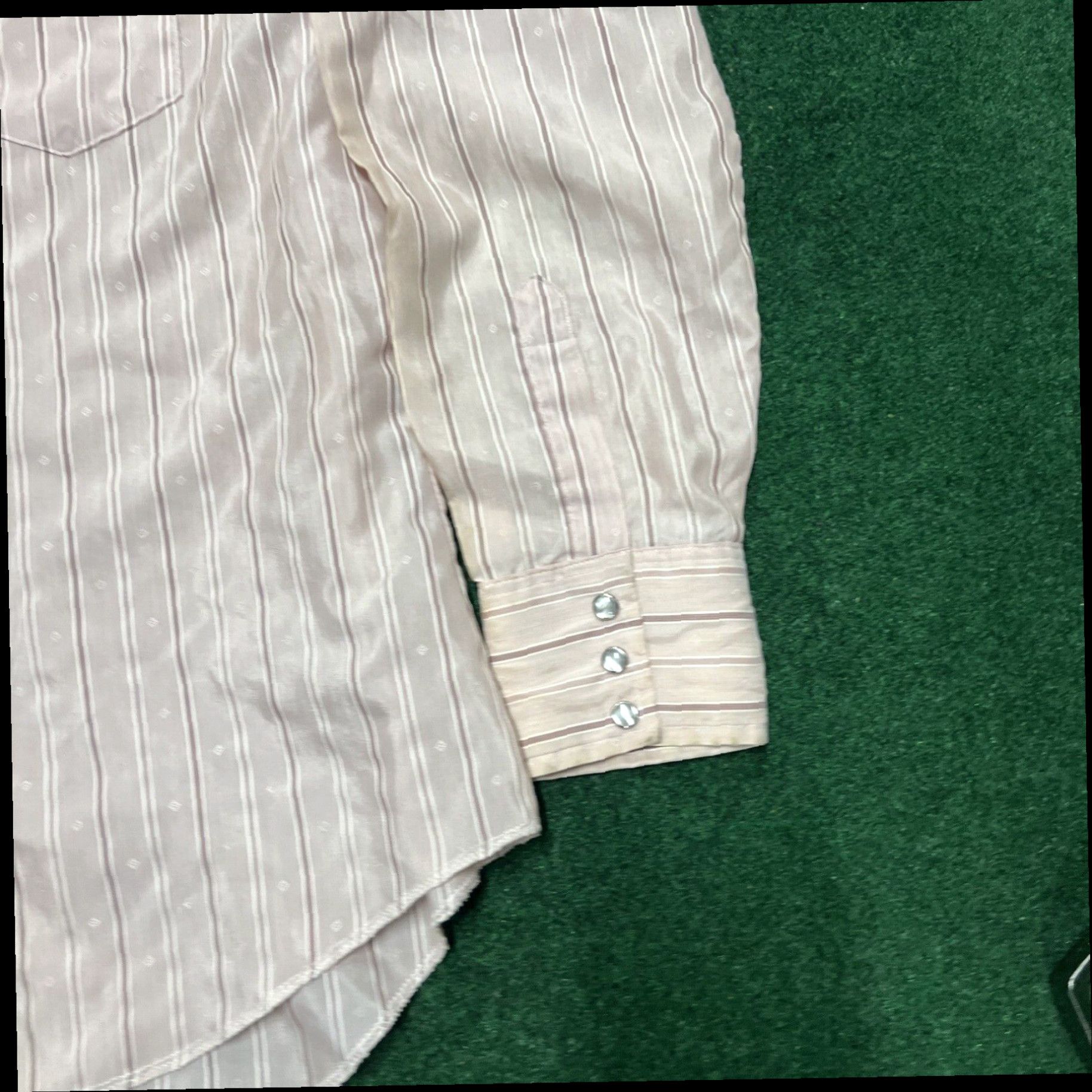 Wrangler Vintage Wrangler Shirt Men 16.5x35 Large Pink Striped Pearl Snap Western USA Size US L / EU 52-54 / 3 - 3 Thumbnail