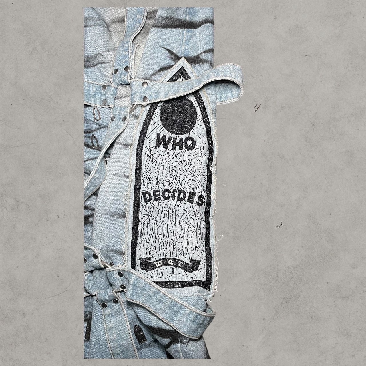Who Decides War Who Decides War Graffiti Bondage Strap Wide Leg Jeans Sz 26 Size US 30 / EU 46 - 3 Thumbnail