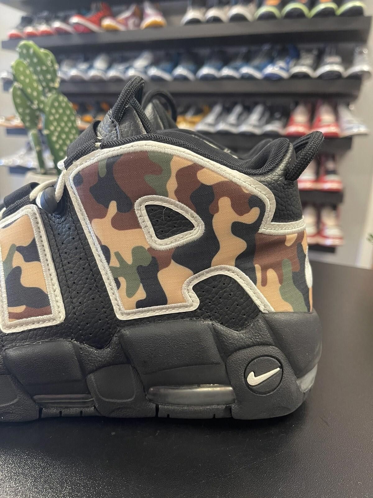 Nike Size 11.5 - Nike Air More Uptempo Camo CJ6122-001 Pippen Size US 11.5 / EU 44-45 - 5 Thumbnail
