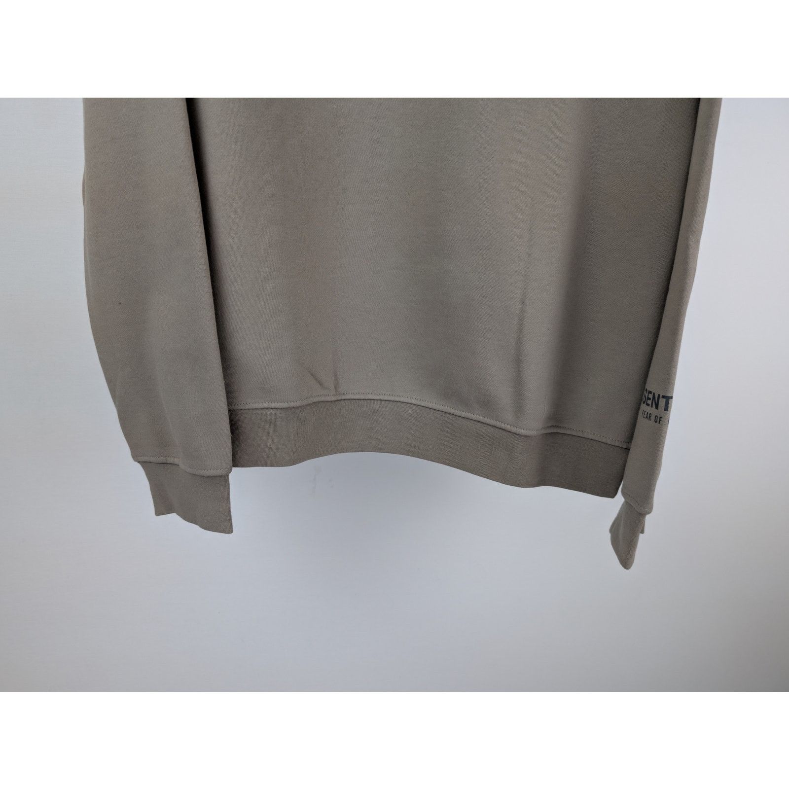 Essentials o1rshd1 Half Zipper Sweatshirt in Beige Size US L / EU 52-54 / 3 - 4 Thumbnail