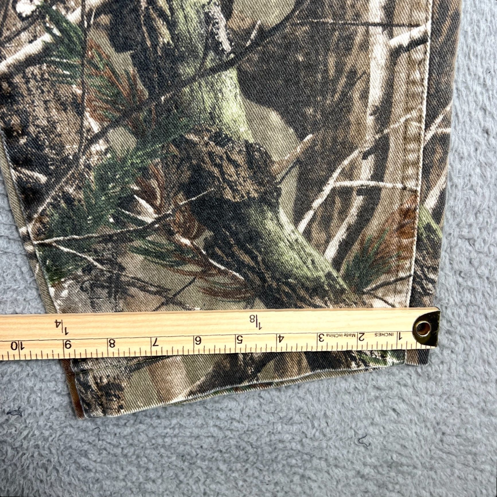 Wrangler VINTAGE Wrangler Mens Jeans 42x26 Camo Denim Hunting Outdoor Pants Realtree ProGear Size US 42 / EU 58 - 2 Thumbnail