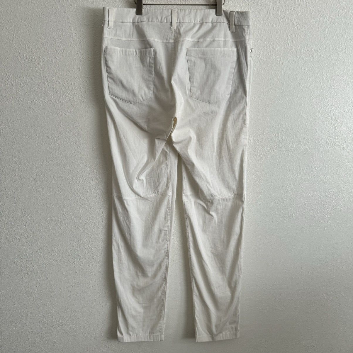 Lululemon LULULEMON Mens White Swift Cotton ABC Slim Leg Trouser Pant Size US 32 / EU 48 - 6 Thumbnail